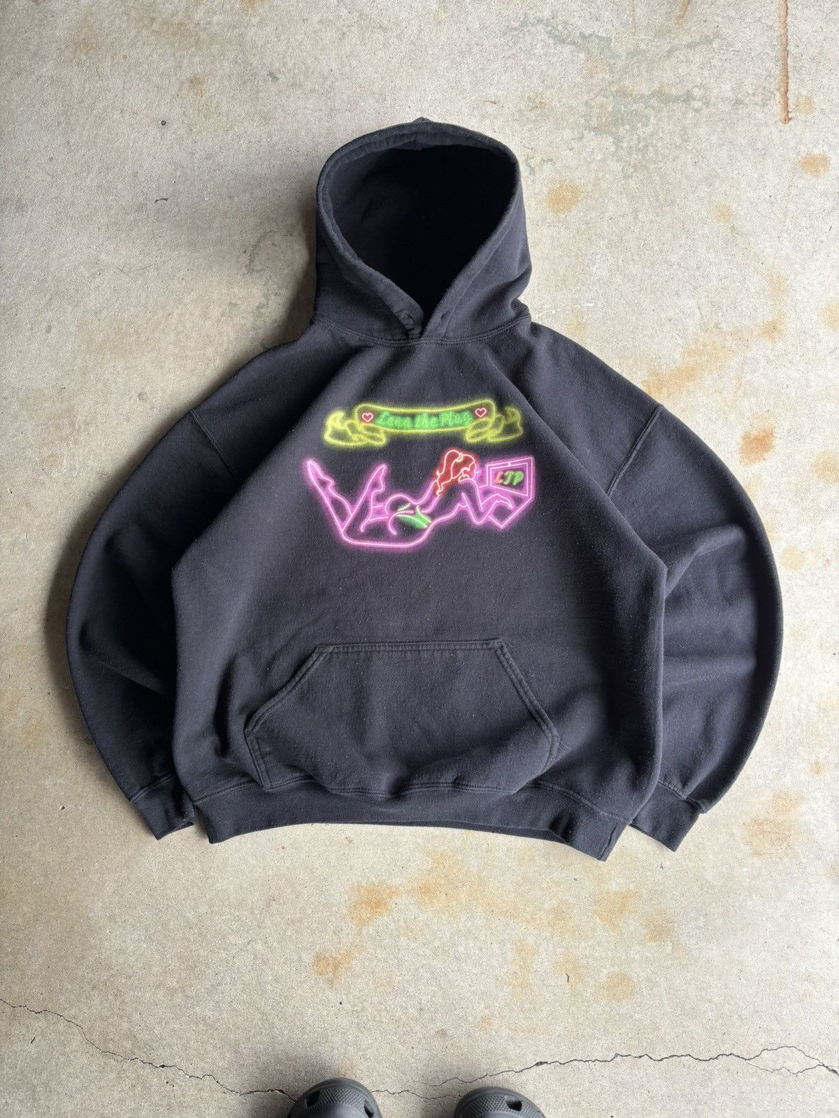 Other Vintage Lena The Plug Neon XXX Boxy Faded Black Grail Hoodie Size US L / EU 52-54 / 3 - 1 Thumbnail