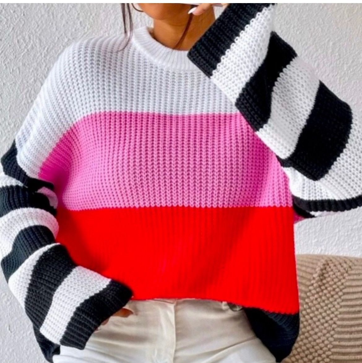 Designer × Other NWT, Lavishly Paris Women’s Colorblock Sweater. Size M / US 6-8 / IT 42-44 - 7 Thumbnail