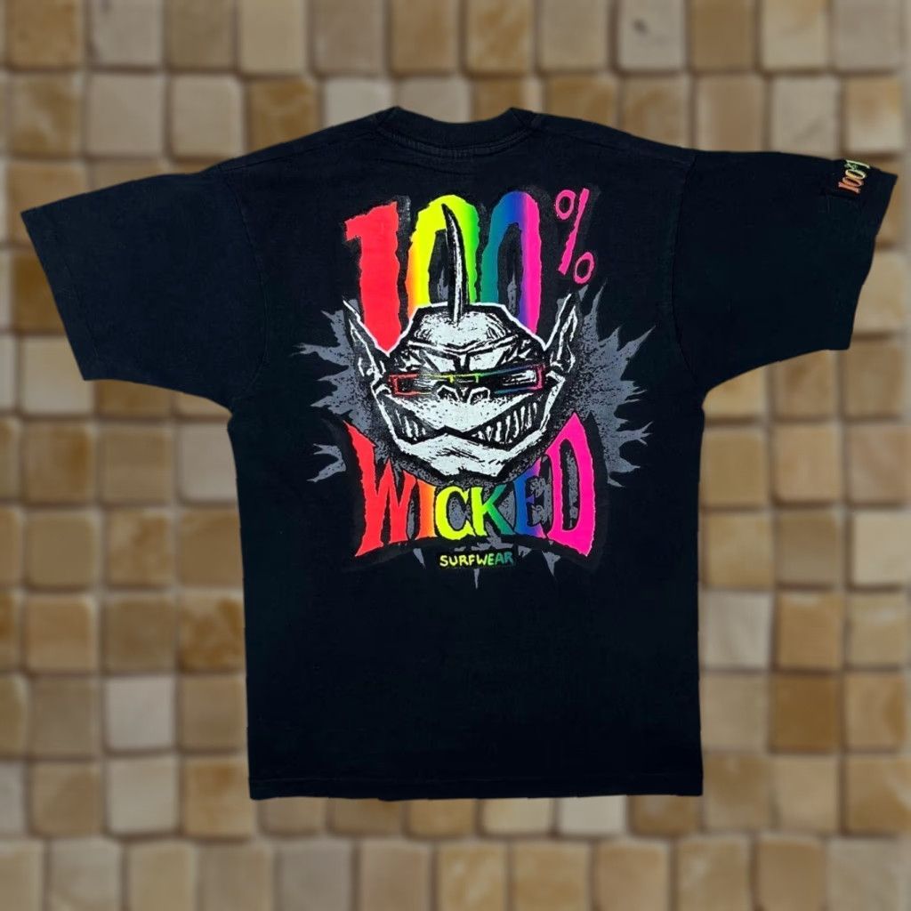 Vintage VINTAGE Screen Stars 90’s T-Shirt Shark Graphic Single Stitch 100% Wicked Surfwear M Black Mens Size US M / EU 48-50 / 2 - 1 Thumbnail