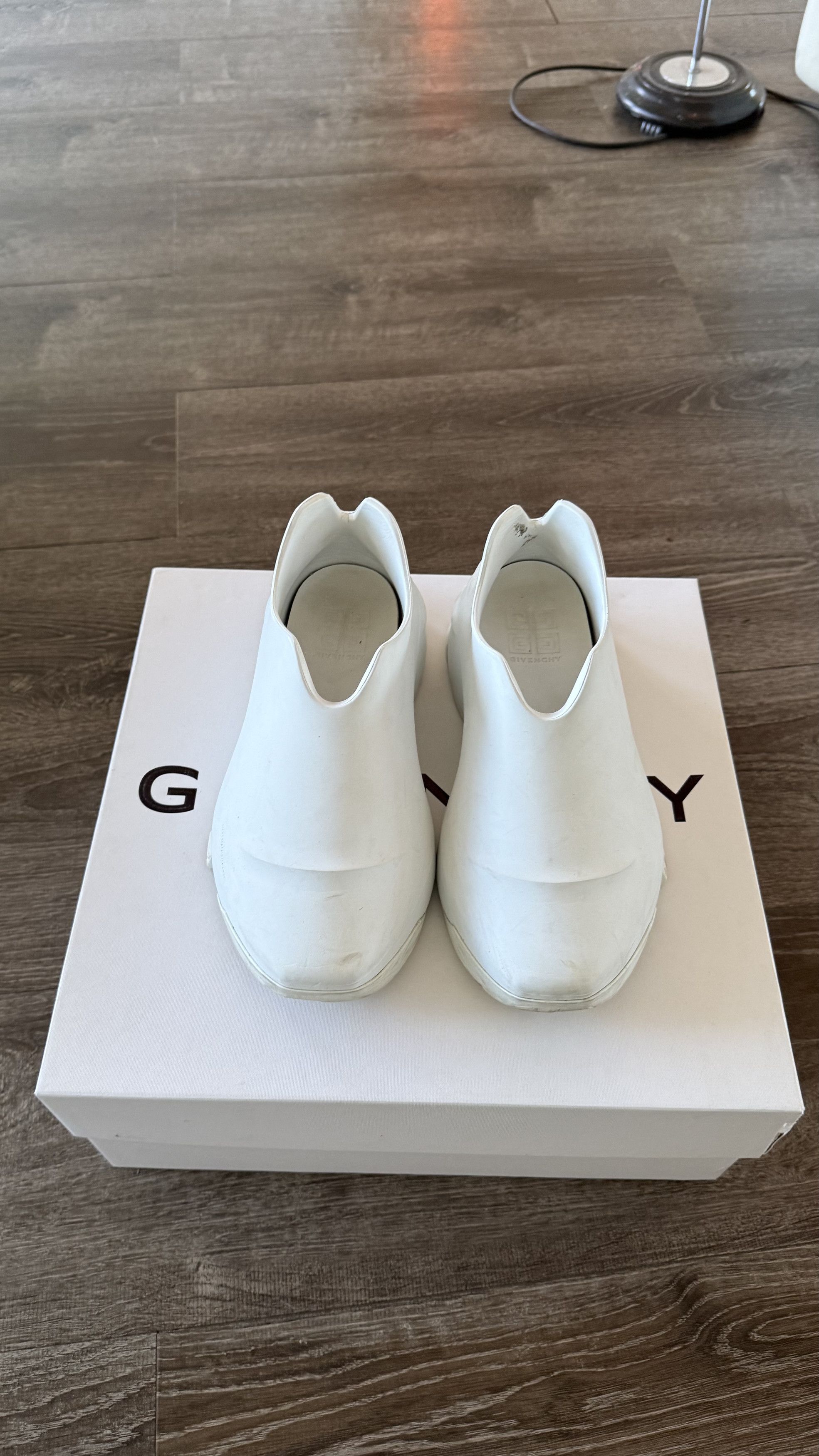 Givenchy Monumental Mallow Boots Size US 9 / EU 42 - 3 Thumbnail