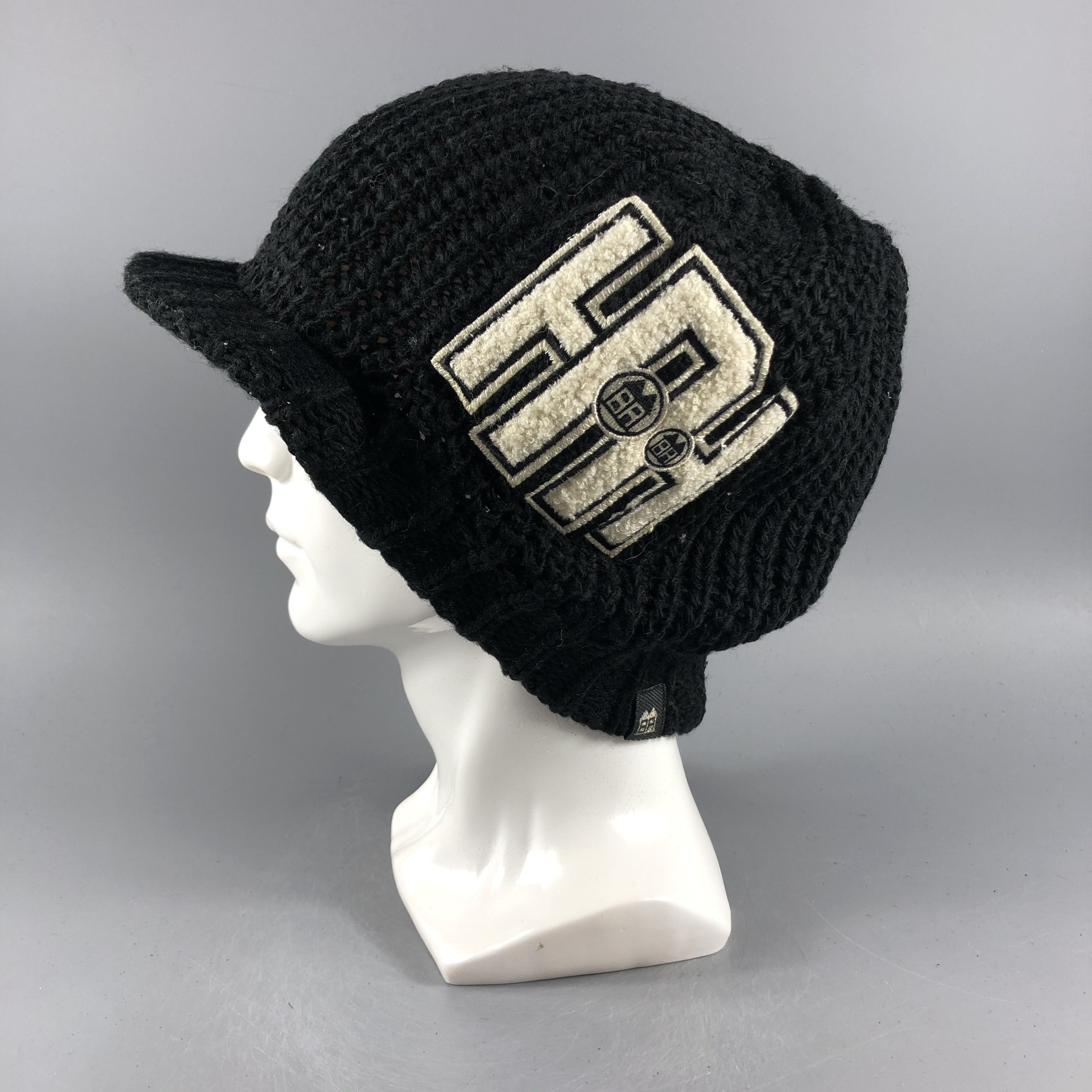 Vintage Inhabitant Visor Beanie Snow Hat Snow Cap -D657 Size ONE SIZE - 1 Thumbnail
