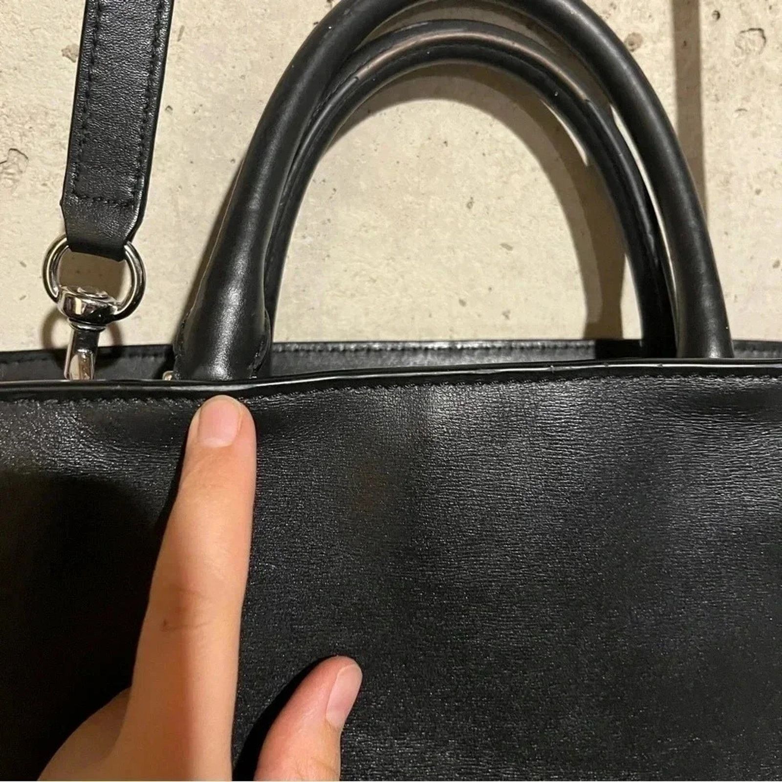 Marc Jacobs Marc Jacobs Madison Medium Black Leather Crossbody Bag Size ONE SIZE - 4 Thumbnail
