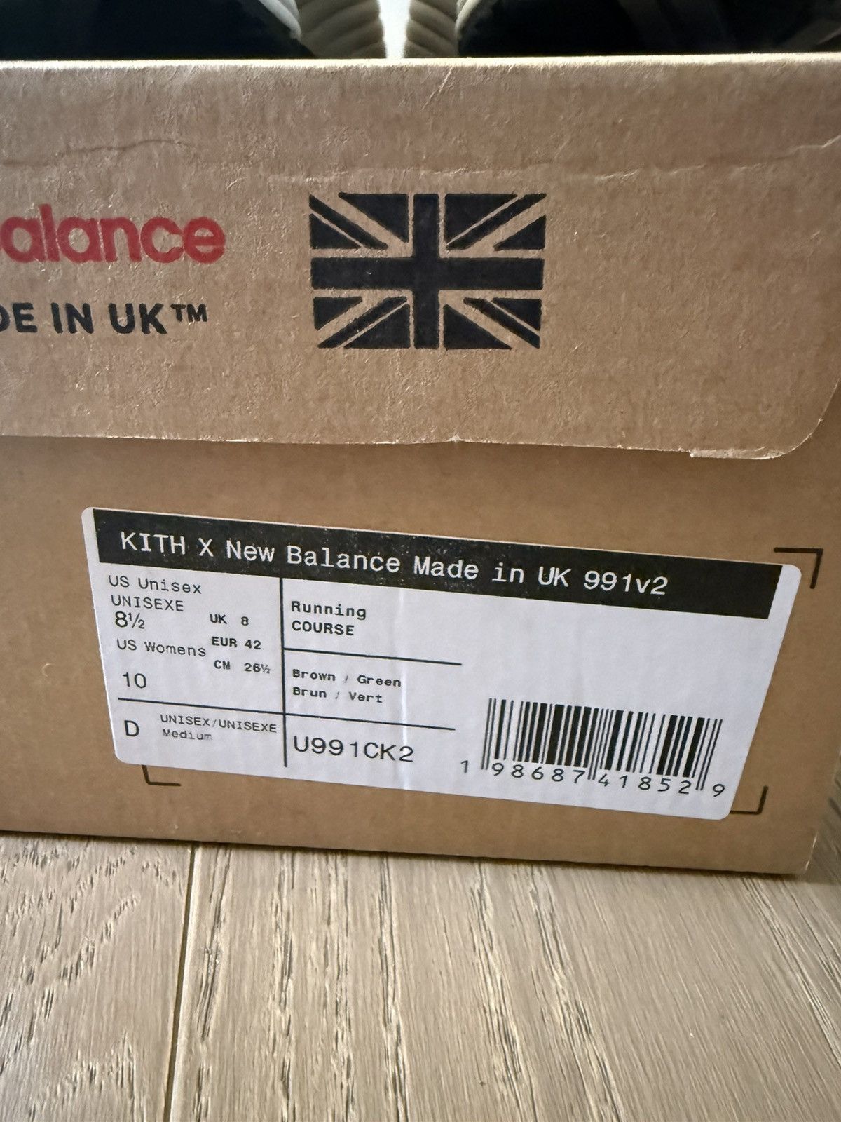 Kith × New Balance Cathari Kith New Balance 991v2 MiUK Reverse Matcha Size 8.5 Size US 8.5 / EU 41-42 - 9 Thumbnail