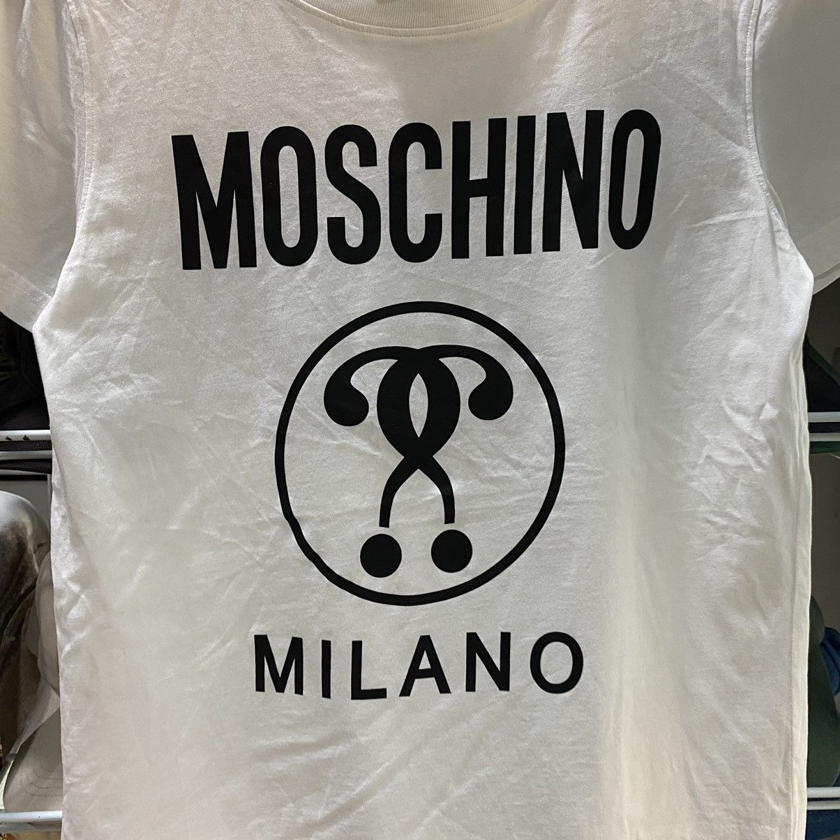 Designer × Moschino Moschino Milano couture designer big logo tee Y2K style Size US S / EU 44-46 / 1 - 5 Thumbnail