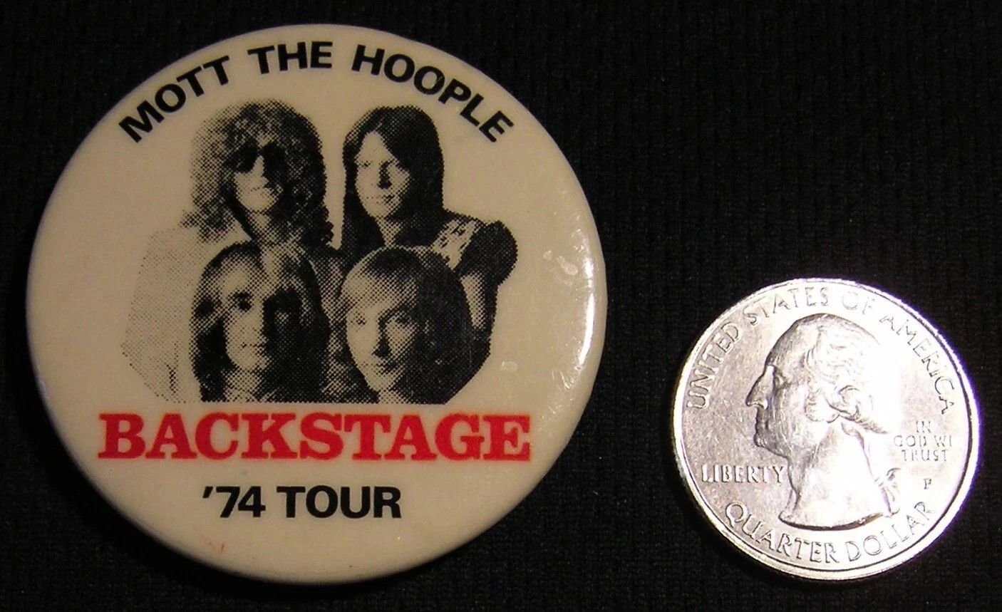 Vintage Mott The Hoople 1974 US Tour Debut Backstage Pin Size ONE SIZE - 3 Thumbnail