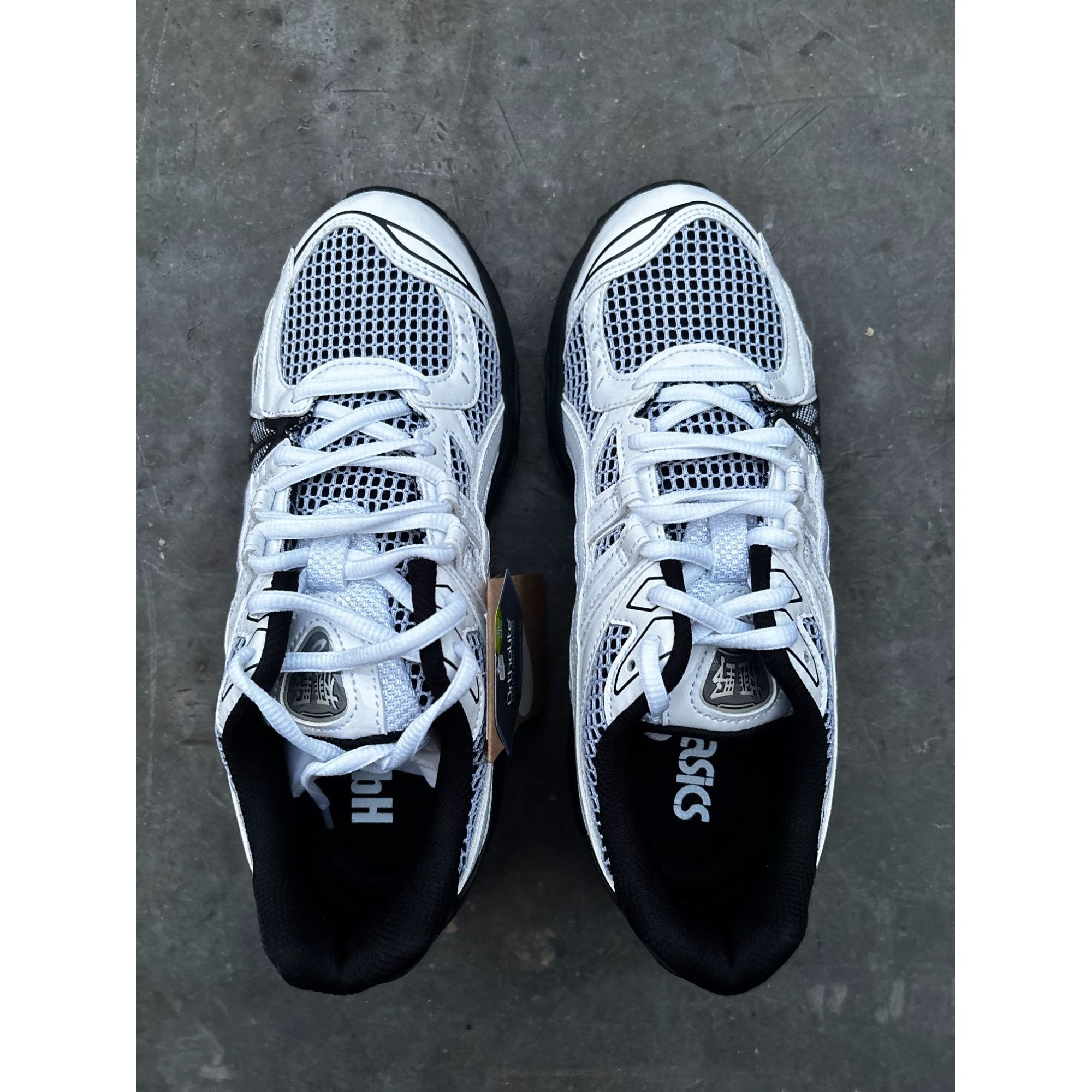Asics GmbH X ASICS Gel-Kayano White/Black Size 39.5 Brand New With Size US 6.5 / EU 39-40 - 3 Thumbnail