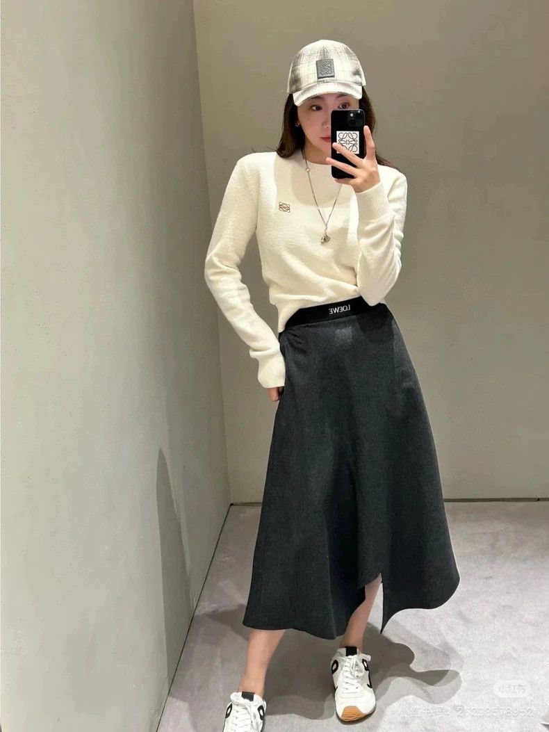 Loewe LOEWE Wool sweater knitwear Size S / US 4 / IT 40 - 6 Thumbnail