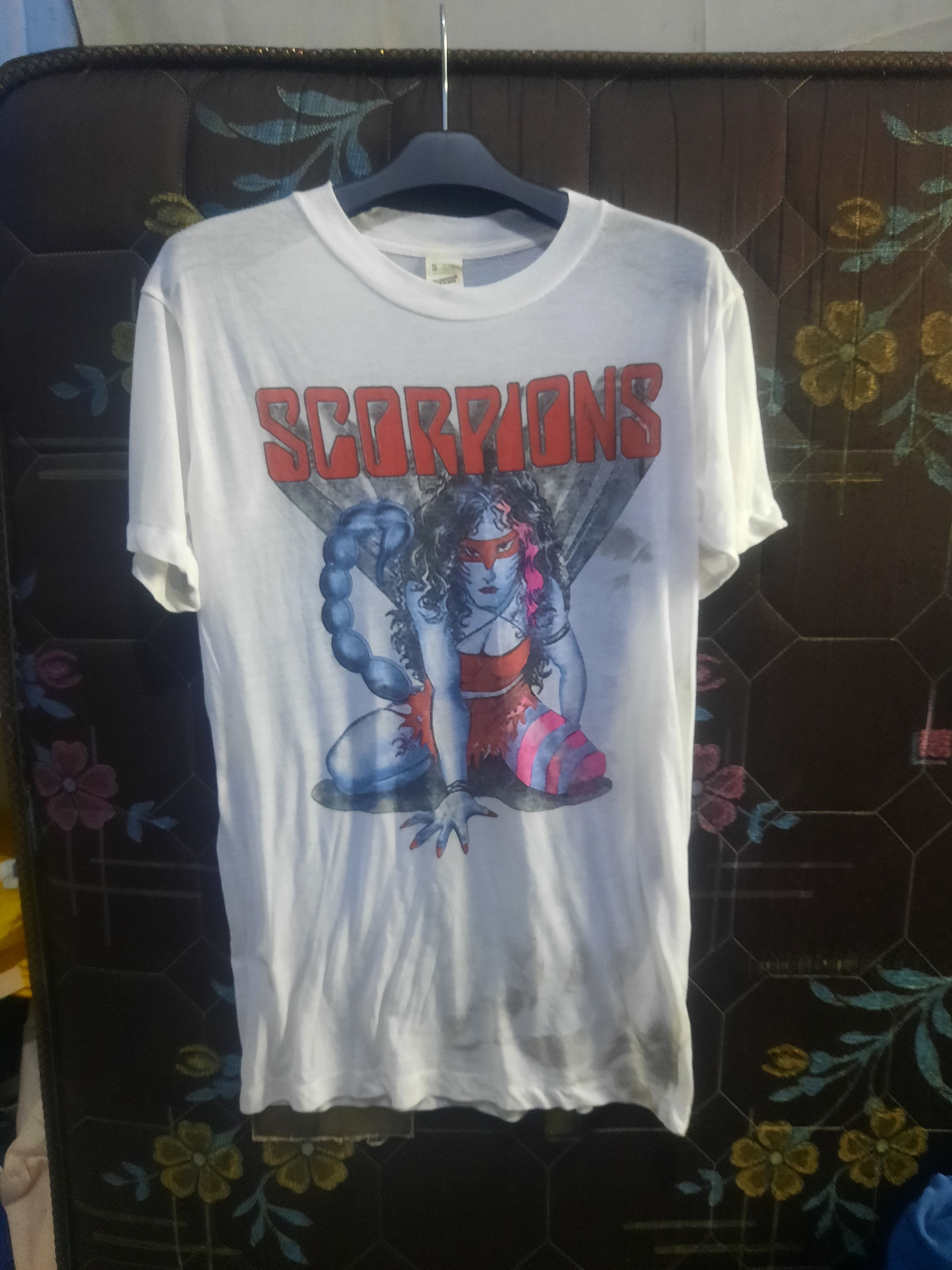 image of Screen Stars Tshirt Vintage Scorpions in White, Men's (Size Small)