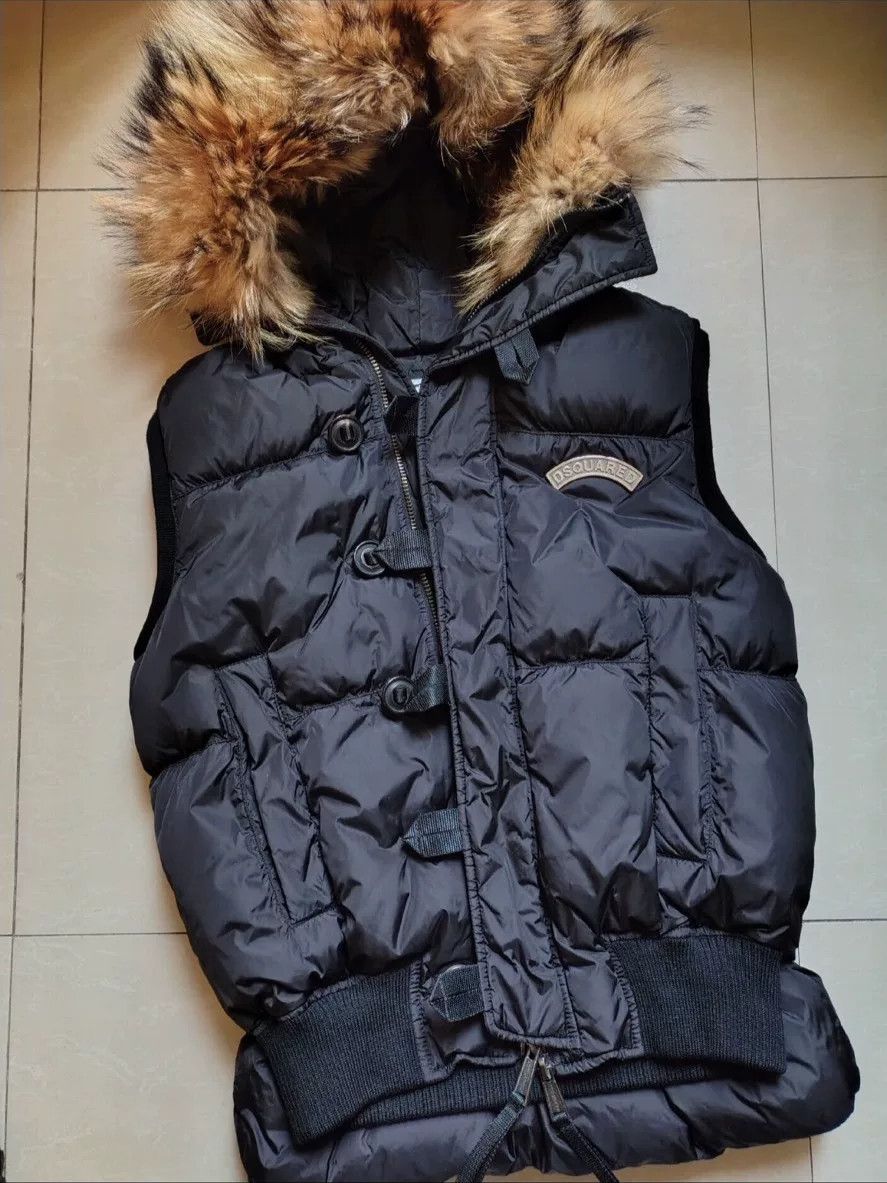 Dsquared2 dsquared2 oversized down vest with fur hood Size US L / EU 52-54 / 3 - 1 Thumbnail