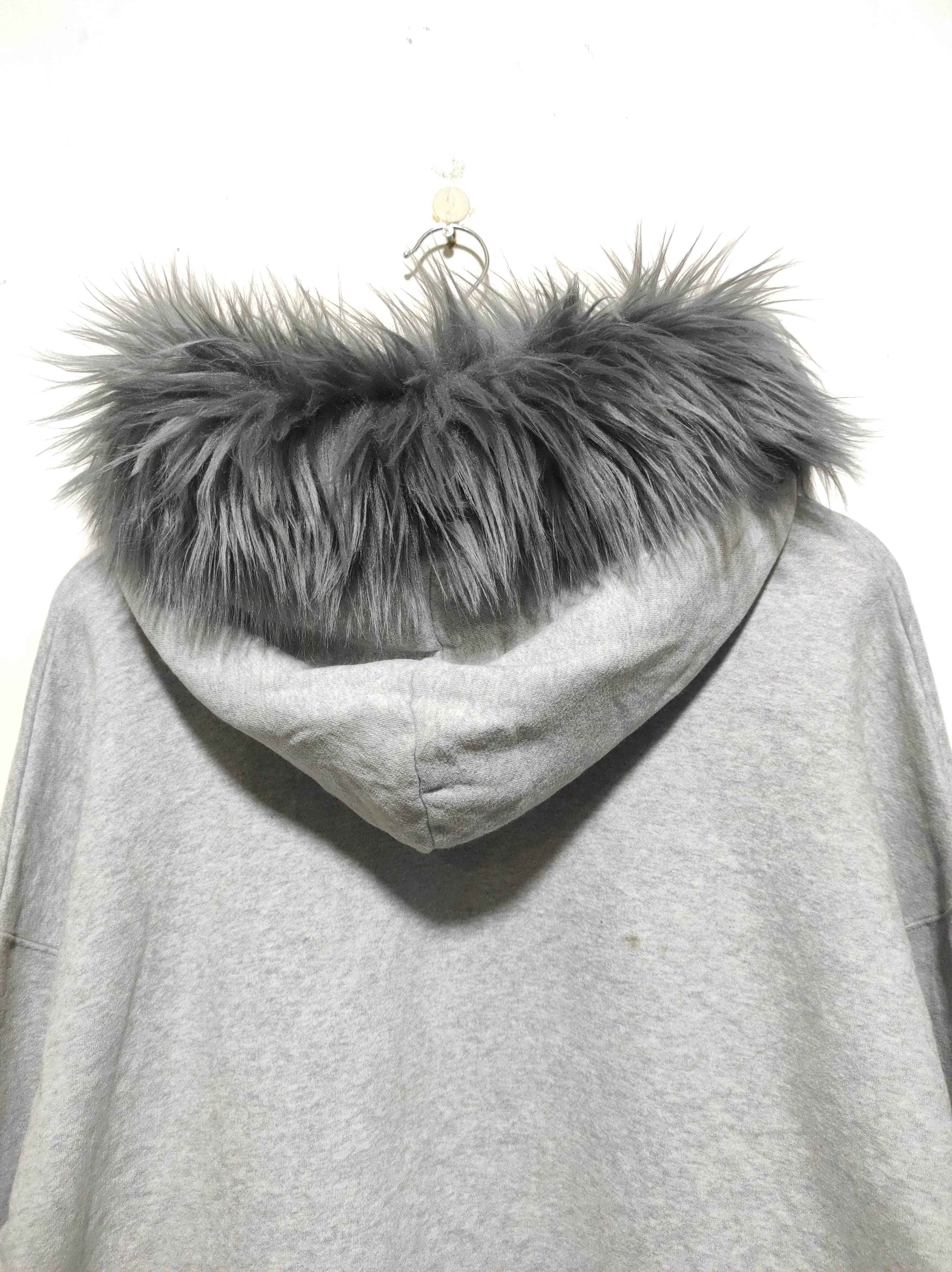 Japanese Brand Romantic Crown Fur Hoodie LGB IfSixWasNine style Size US XL / EU 56 / 4 - 13 Thumbnail