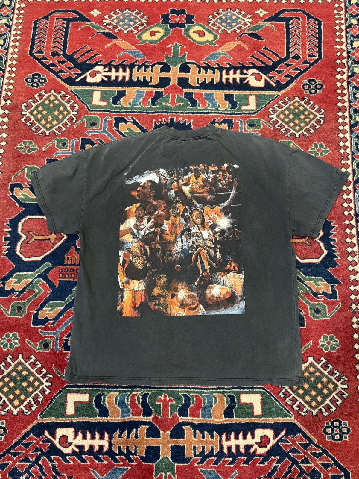 Nike × Sergio Calabasas Sergio Calabasas x SHAQ & KOBE Tee Size US M / EU 48-50 / 2 - 2 Thumbnail