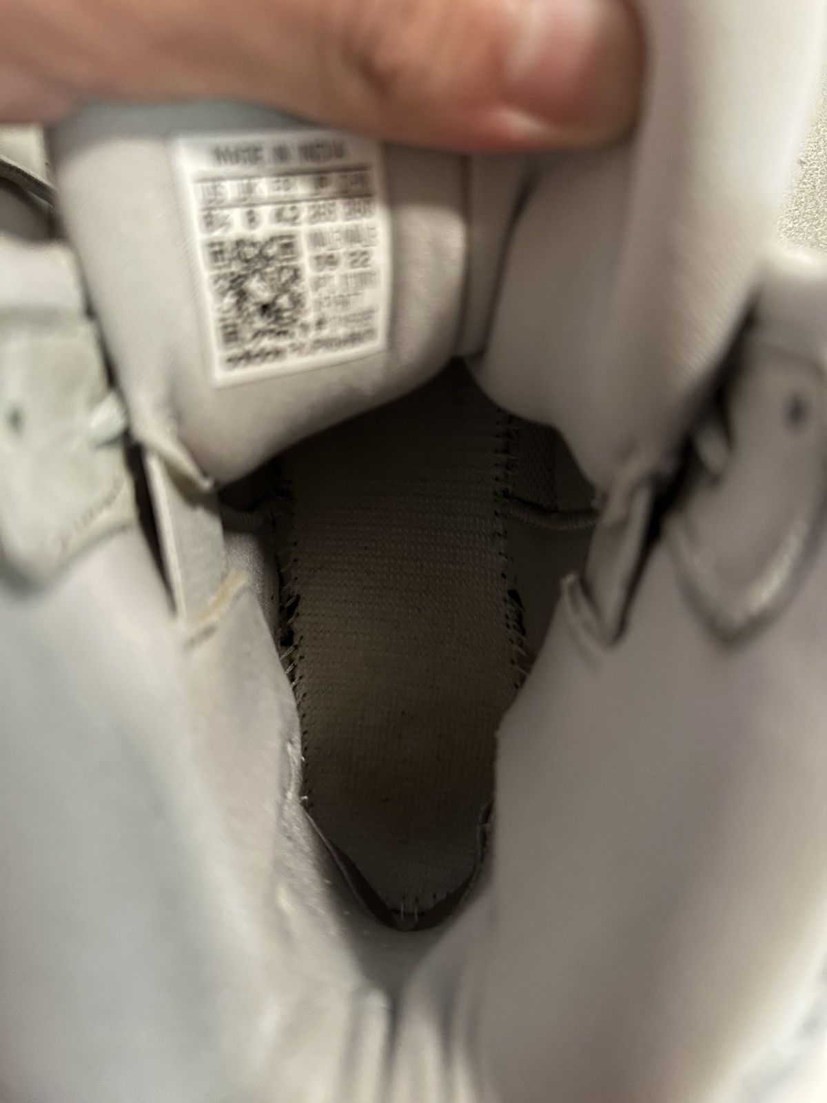 Yeezy Yeezy Desert Boot Salt Size US 8.5 / EU 41-42 - 7 Thumbnail