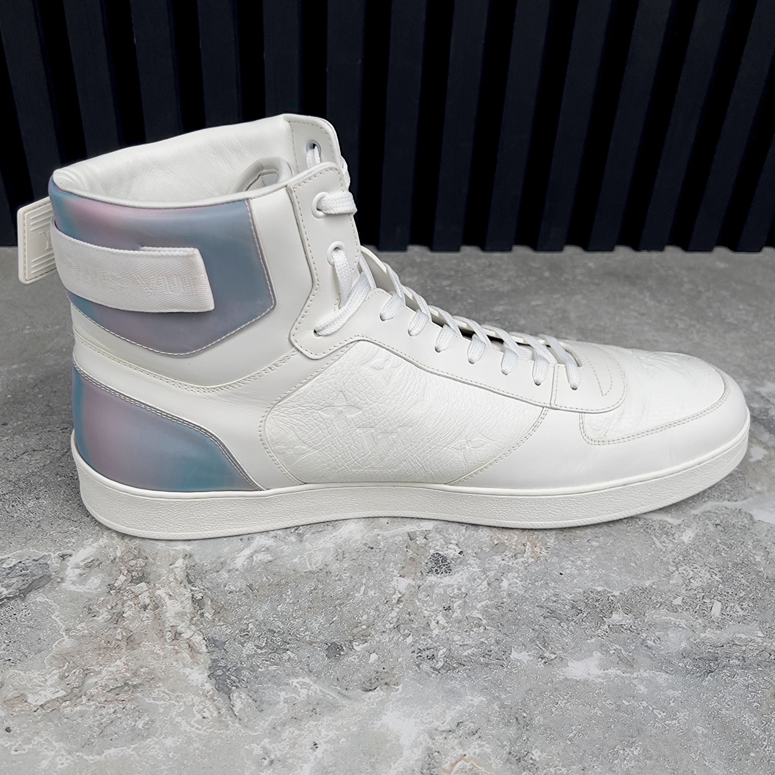 Louis Vuitton Louis Vuitton Rivoli Monogram High Sneaker Leather Size US 14 / EU 47 - 8 Thumbnail