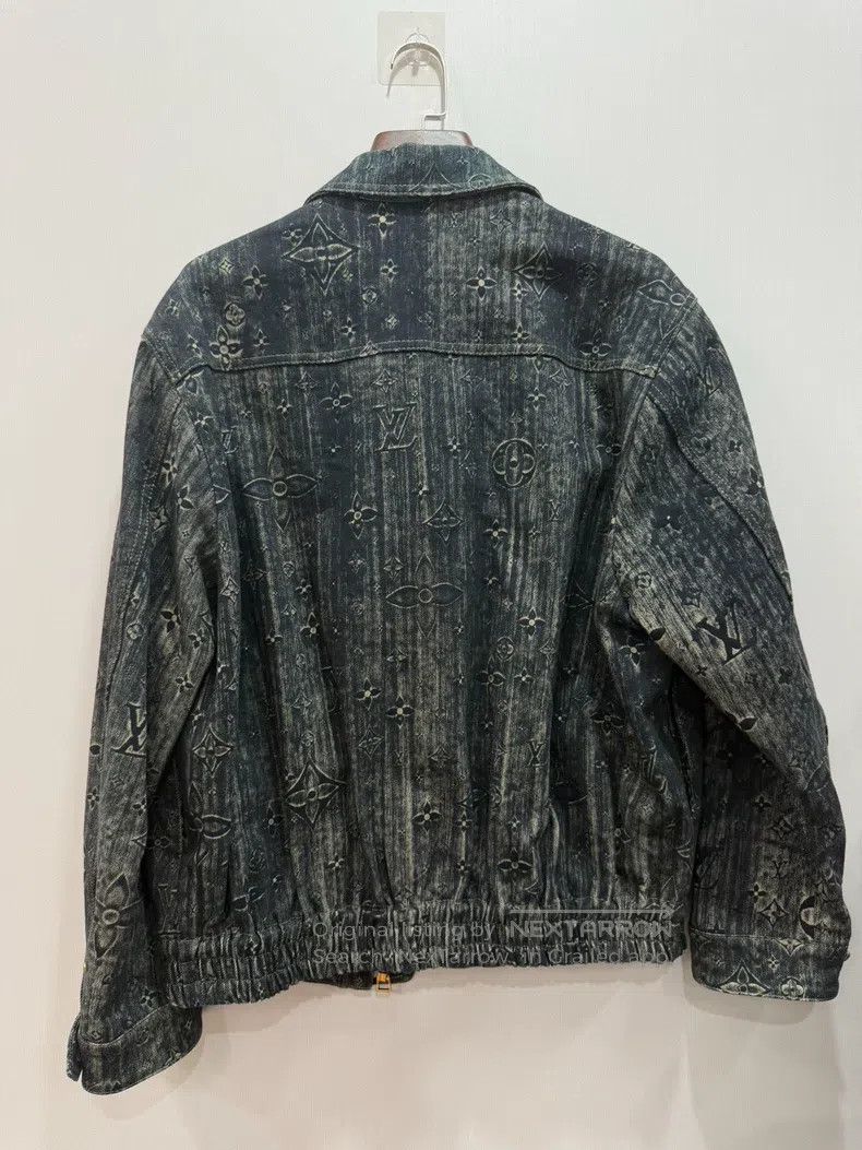 Louis Vuitton Louis Vuitton Full print denim jacket Size US M / EU 48-50 / 2 - 2 Thumbnail