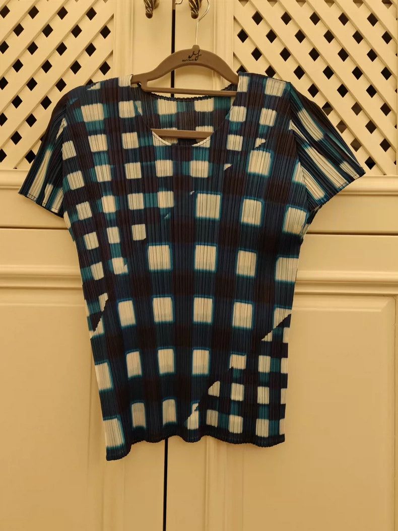 Issey Miyake issey miyake size:4 Watermelon pleated short sleeves Size XXS / US 00 / IT 34 - 1 Thumbnail
