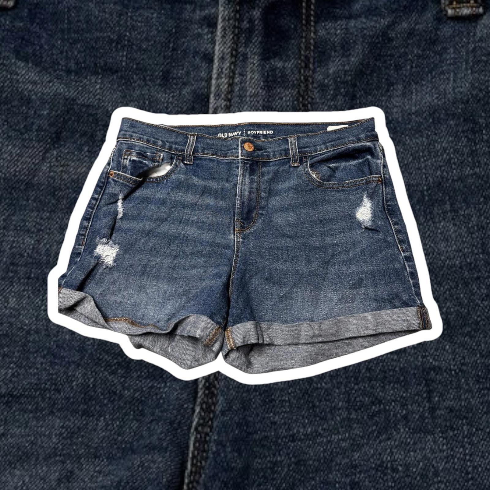 Old Navy Old Navy Boyfriend Denim Shorts Size 27" / US 4 / IT 40 - 1 Thumbnail