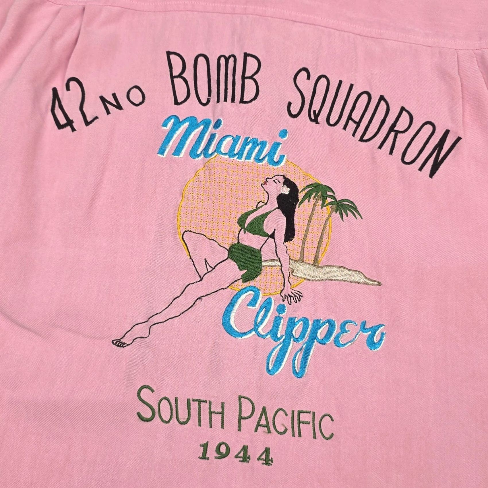 Vintage VINTAGE Genelli Silk Shirt Mens M Pink 42nd Bomb Squadron South Pacific ww2 Men Shirt Button-Up Collared Short Sleeve Pattern: Solid Size US M / EU 48-50 / 2 - 2 Thumbnail