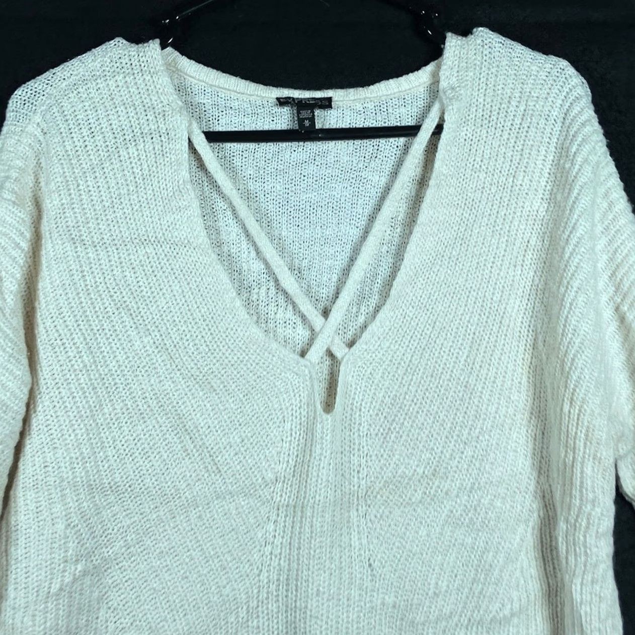 Express Express Women's Sweater Cream V Neck Criss Cross Slit Back Knit Cotton Blend M Knit Style Pullover Casual Workwear) Size M / US 6-8 / IT 42-44 - 2 Thumbnail