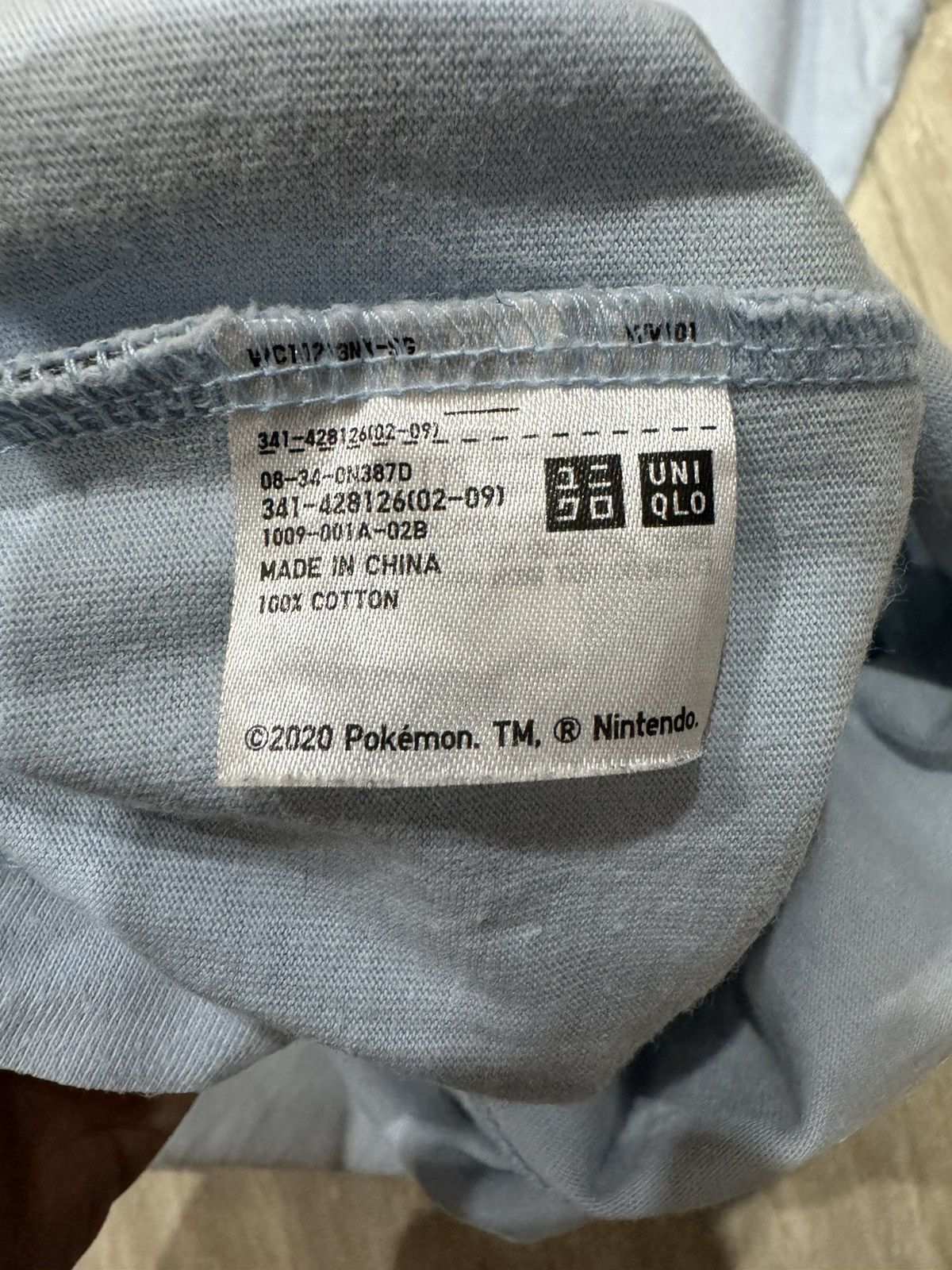 Nintendo LIMITED EDITION Pokemon back shadow x Uniqlo Size US L / EU 52-54 / 3 - 7 Thumbnail