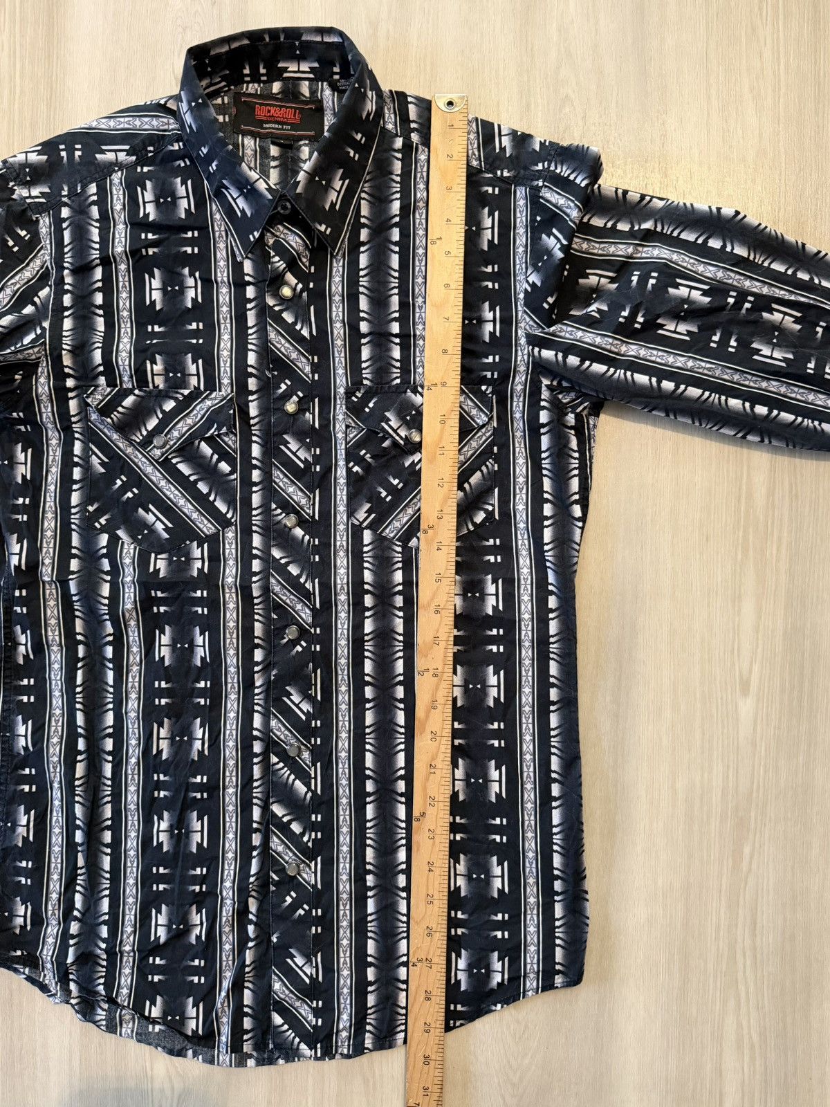 Other Rock & Roll Denim Black White Pearl Snap Aztec Fit Sz S Size US S / EU 44-46 / 1 - 7 Thumbnail