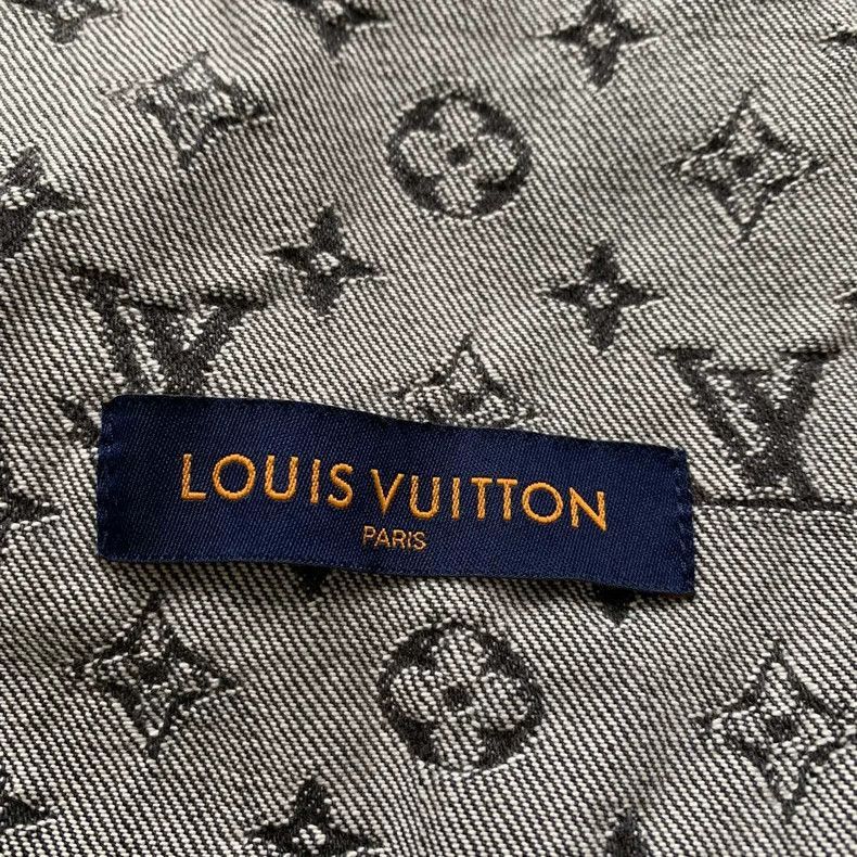 Louis Vuitton Louis Vuitton Black Printed Denim Jacket with Louis Vuitto Size US M / EU 48-50 / 2 - 7 Thumbnail