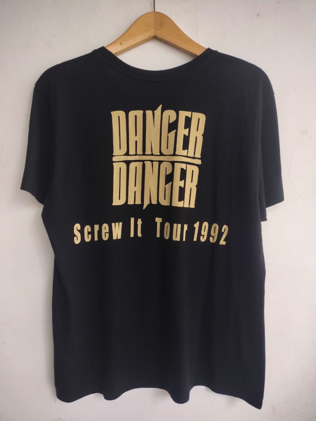 Band Tees RARE! 90`s DANGER DANGER TOUR ROCK BAND T-SHIRT Size US L / EU 52-54 / 3 - 2 Thumbnail
