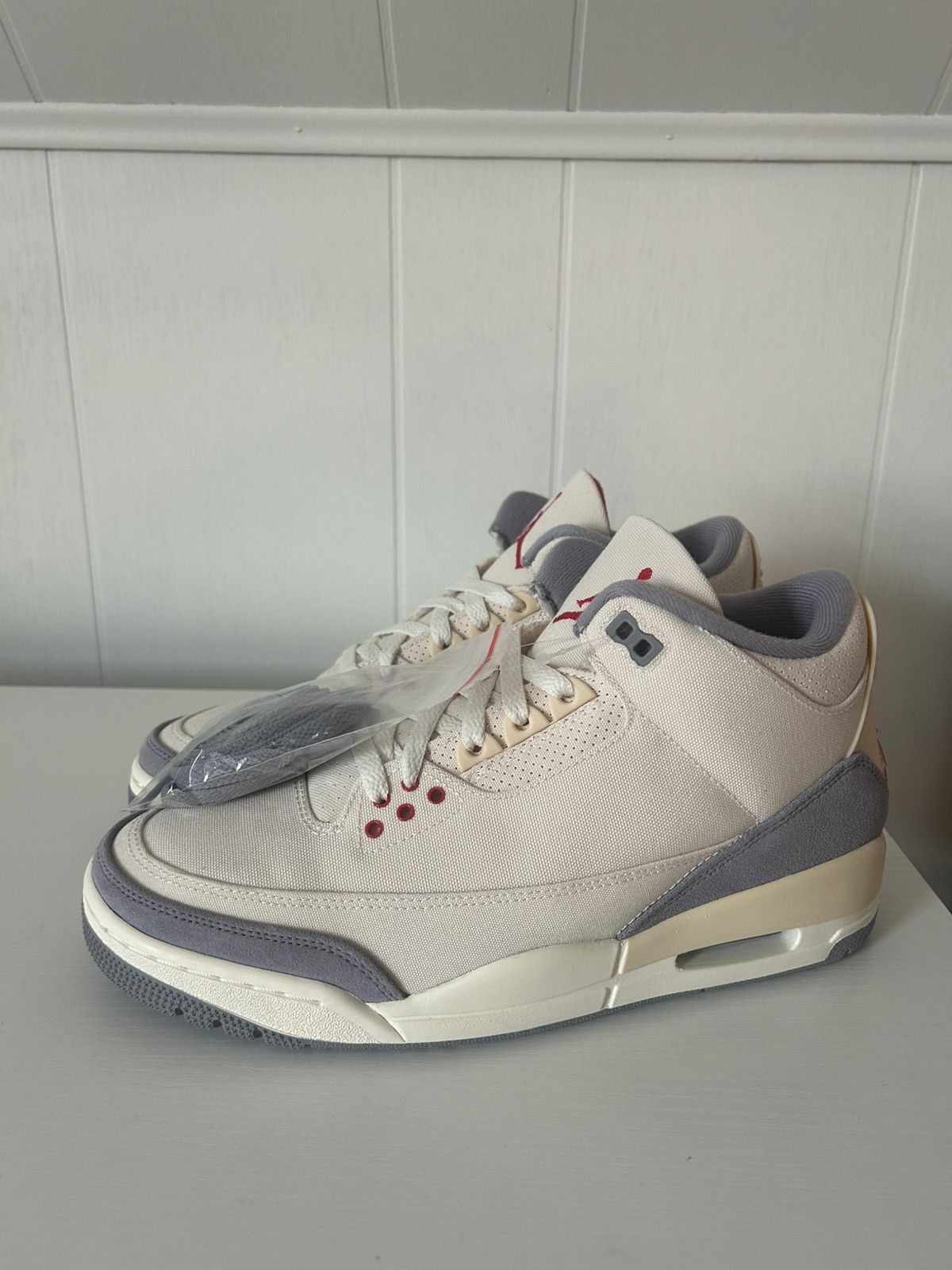 Jordan Brand Air Jordan 3 Retro SE Muslin / University Red Size US 9 / EU 42 - 2 Thumbnail
