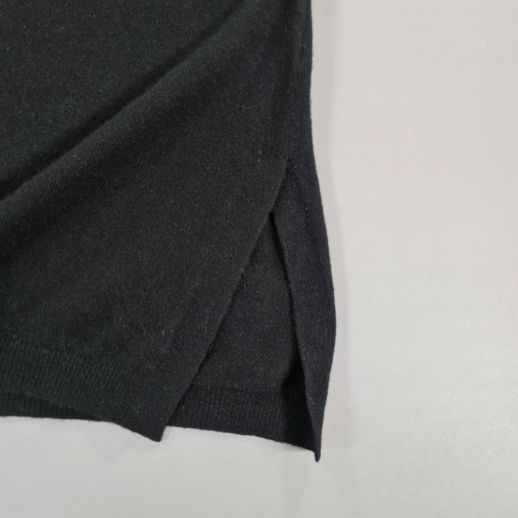 Polo Ralph Lauren Polo Ralph Lauren Jumper Womens Black 100% Cashmere Large Long Sleeve Crew Neck Pullover Knit Chest Elbow Patch City Casual Mens Womens Size L / US 10 / IT 46 - 5 Thumbnail