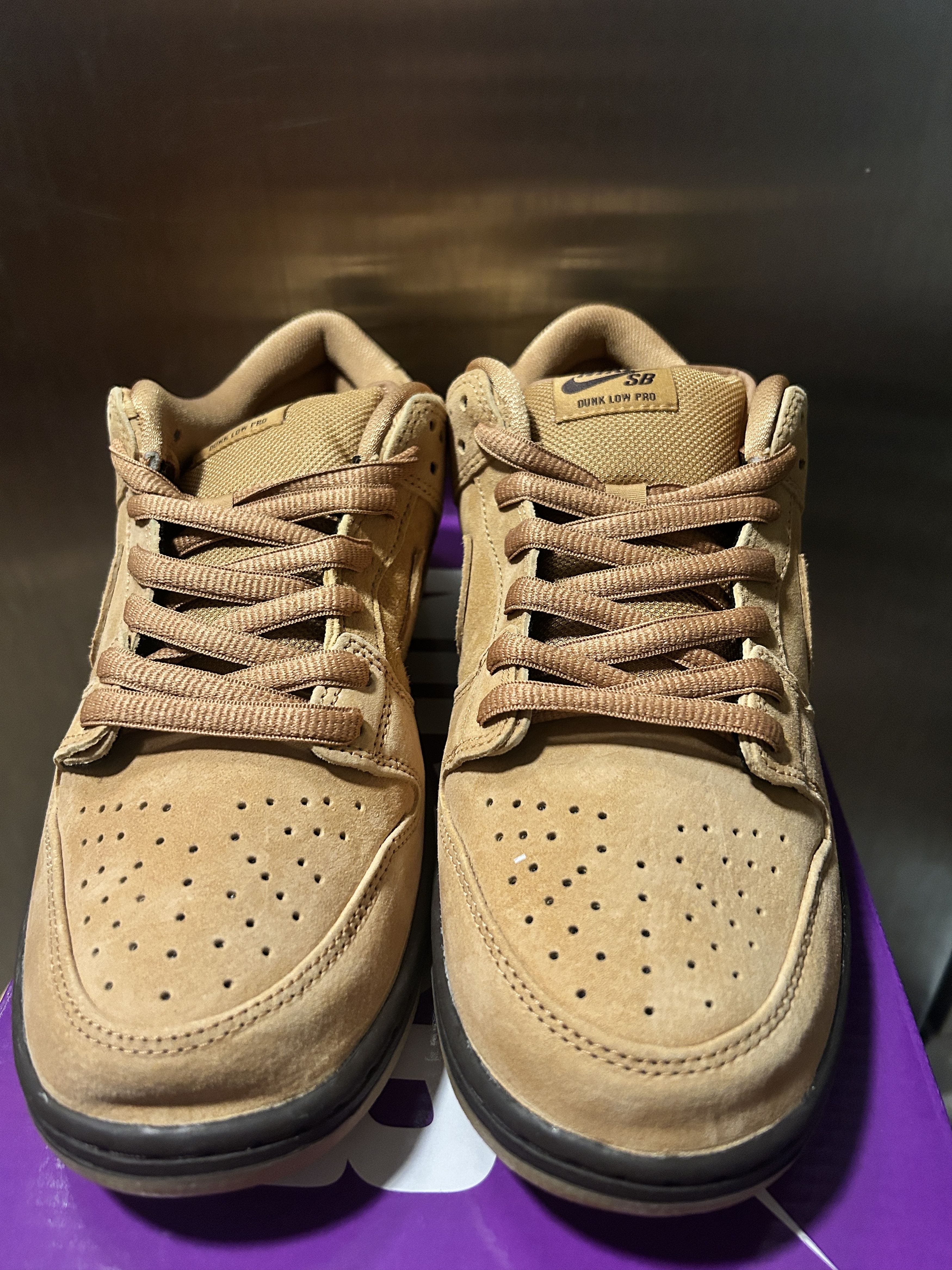 Nike Nike SB Dunk Low Wheat (2023) Size US 10 / EU 43 - 2 Thumbnail