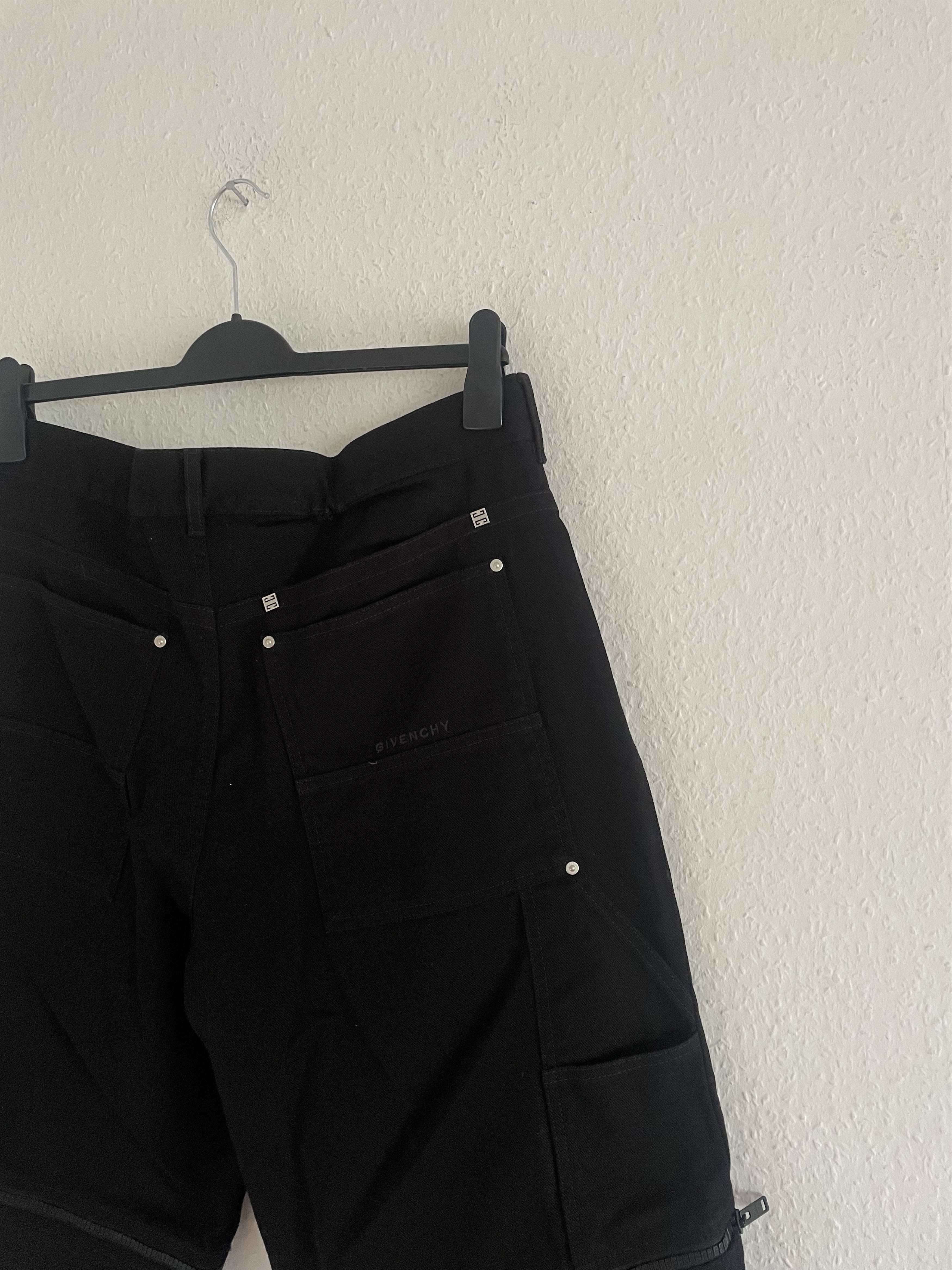 Givenchy Convertible Zip-Off Cargo Jeans Black Size US 34 / EU 50 - 11 Thumbnail