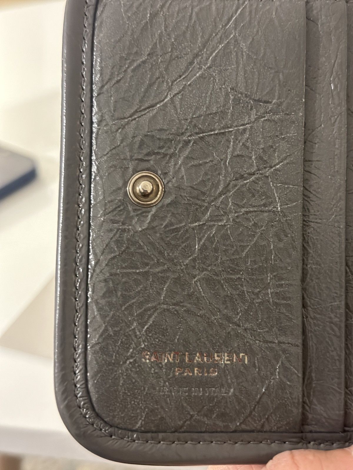 Yves Saint Laurent Saint Laurent Nikki Crinkled Wallet Size ONE SIZE - 2 Thumbnail