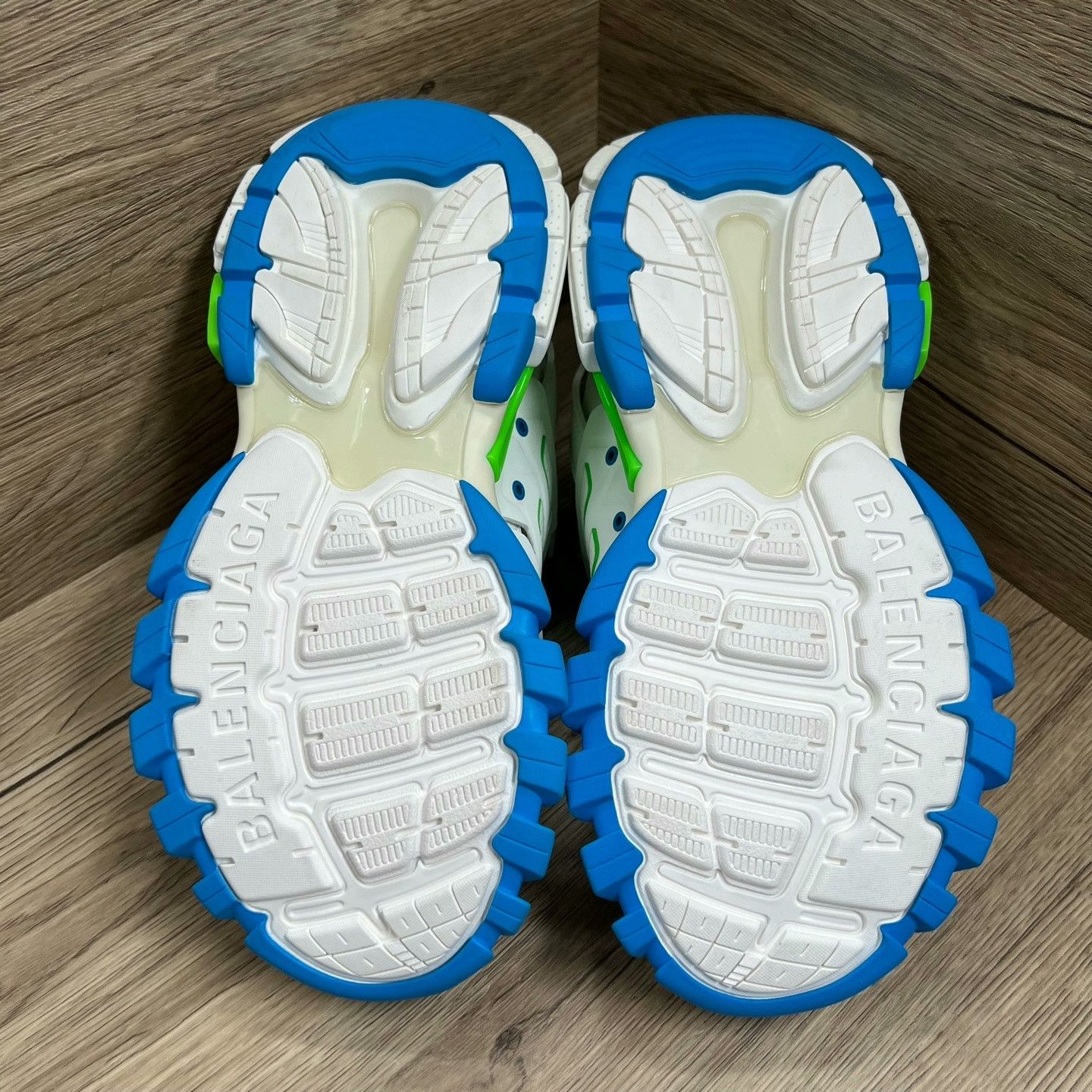 Balenciaga Balenciaga Track White Green Blue Dad Shoes Size US 8 / EU 41 - 7 Thumbnail