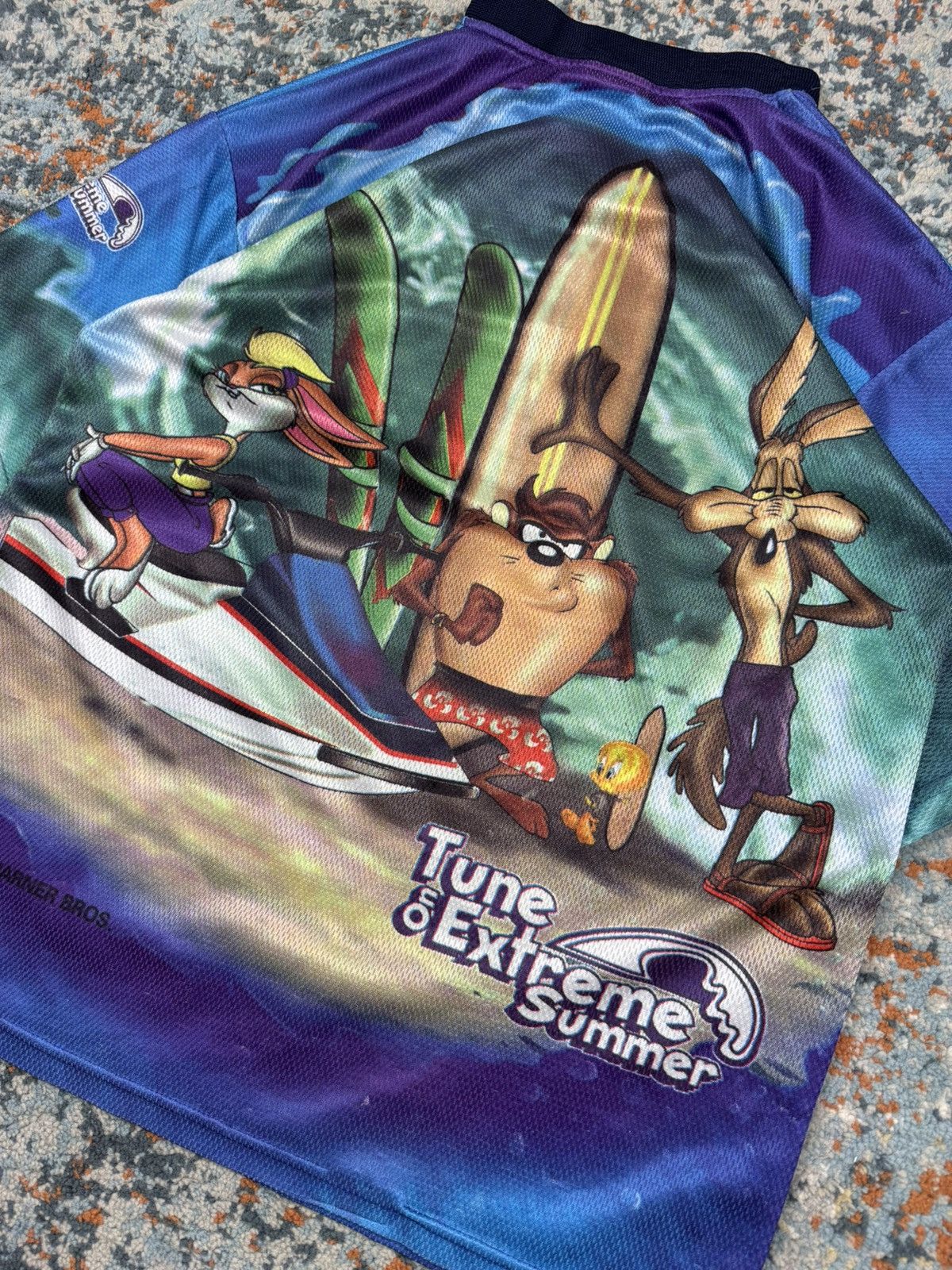 Vintage × Warner Bros Vintage 1999 crazy Warner bros graphic all over print Jersey Size US M / EU 48-50 / 2 - 6 Thumbnail
