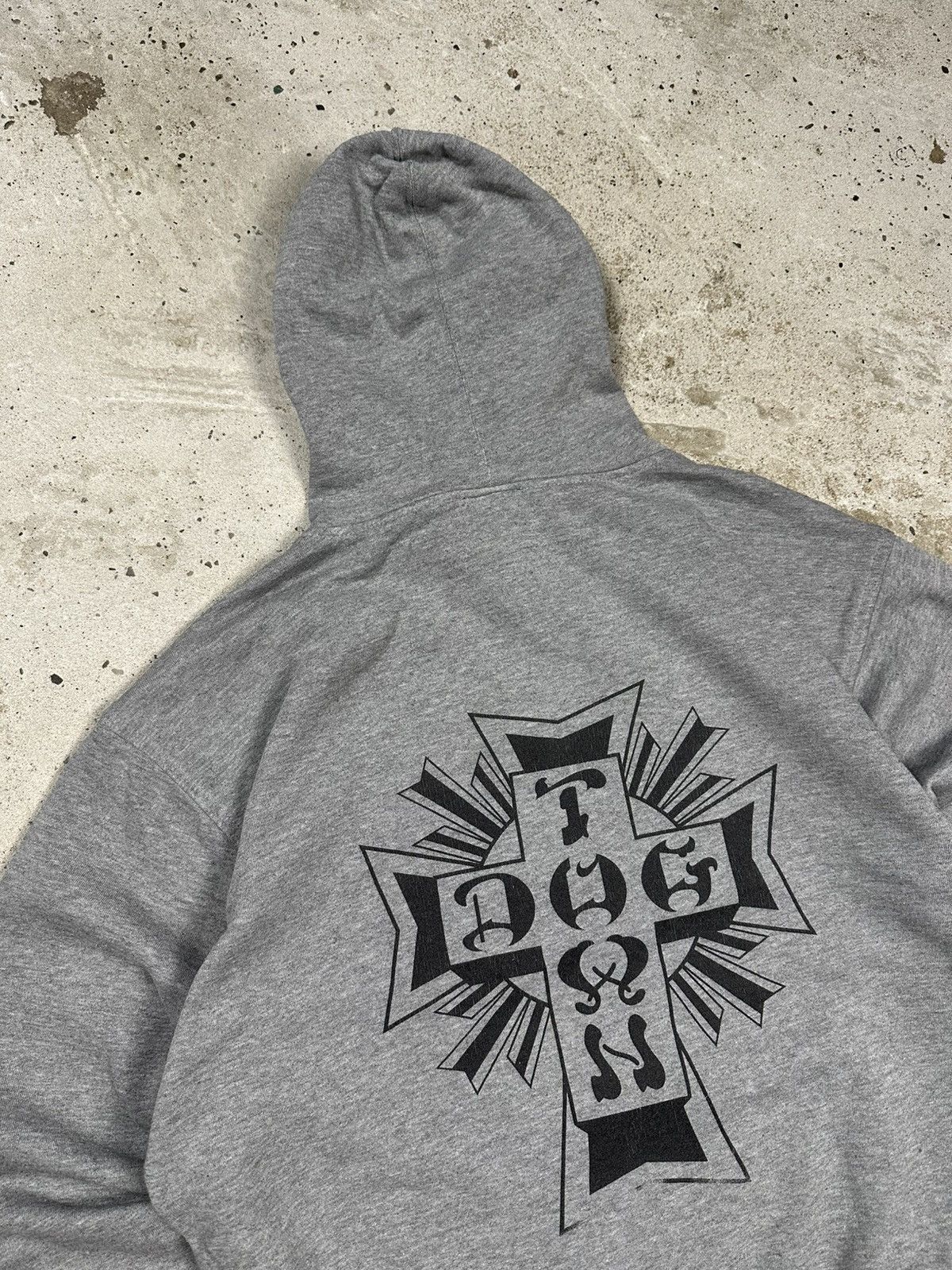 Dogtown × Japanese Brand × Vintage Vintage DogTown Skate Big Logo Print Hoodie Sweatshirt Size US M / EU 48-50 / 2 - 12 Thumbnail