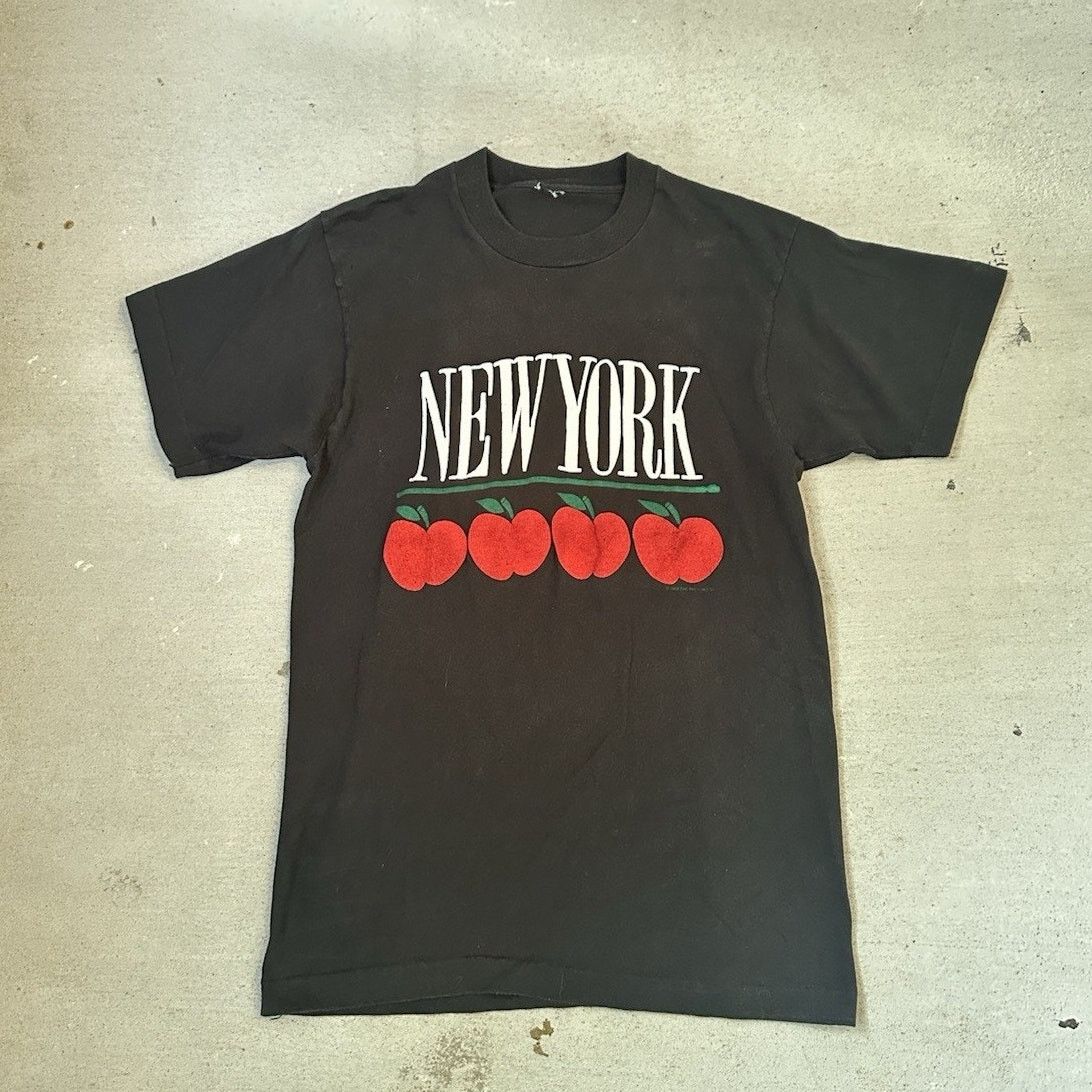 Hanes × Vintage Vintage New York Apples T-Shirt 90s Men’s XL Size US XL / EU 56 / 4 - 1 Thumbnail