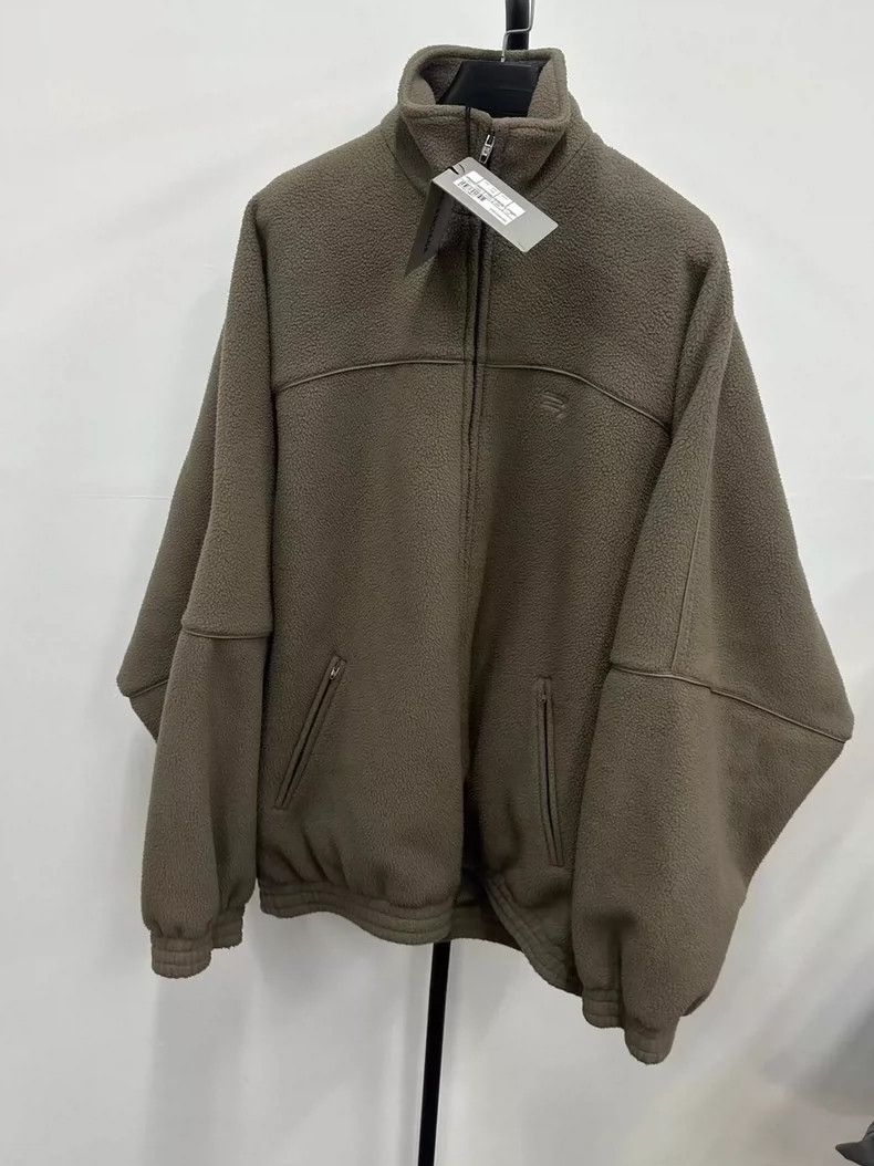 Balenciaga Balenciaga size 38 Sportyb printed solid jacket Size US M / EU 48-50 / 2 - 1 Thumbnail