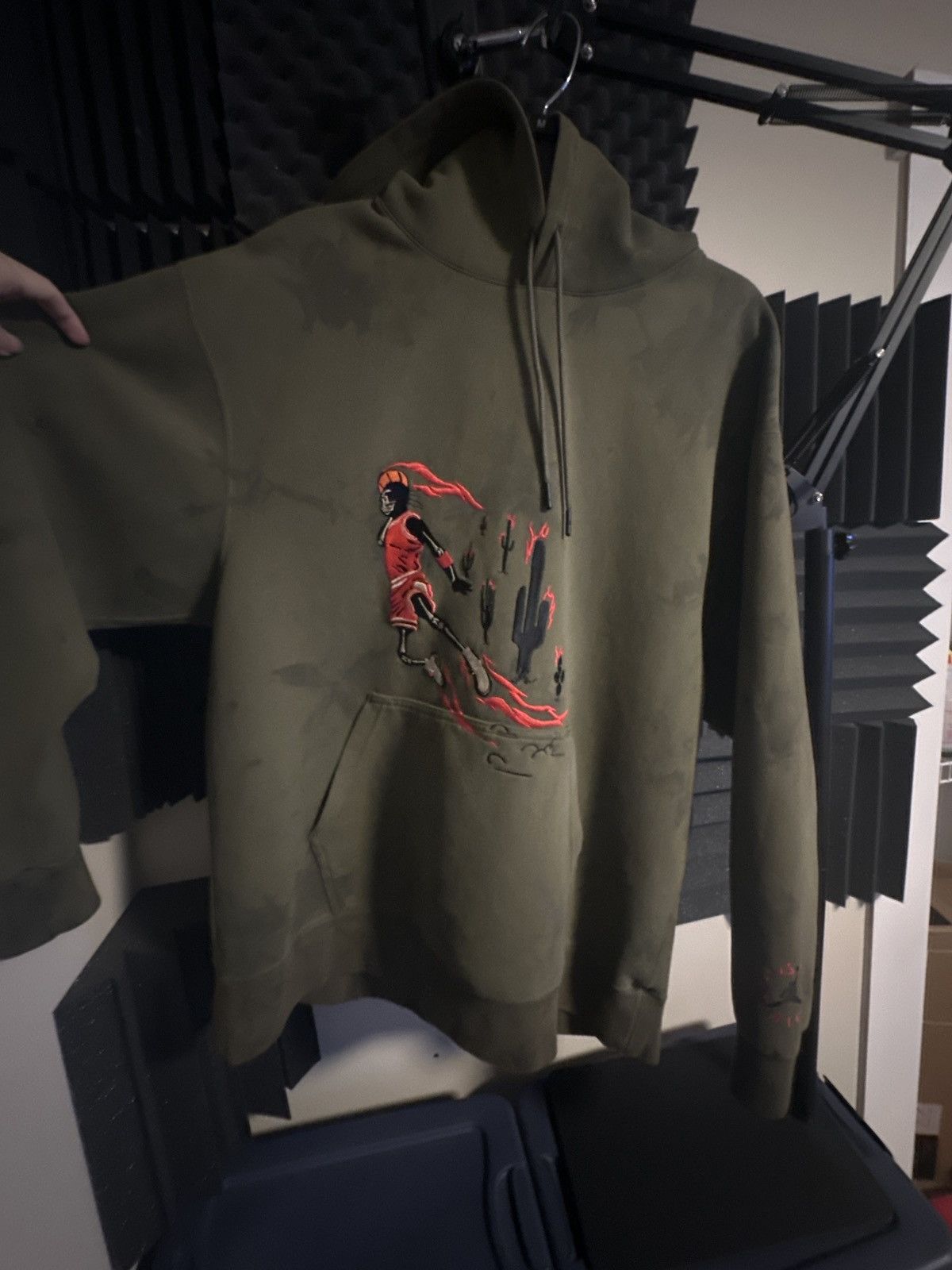 Jordan Brand × Travis Scott Jordan x travis Size US L / EU 52-54 / 3 - 2 Thumbnail