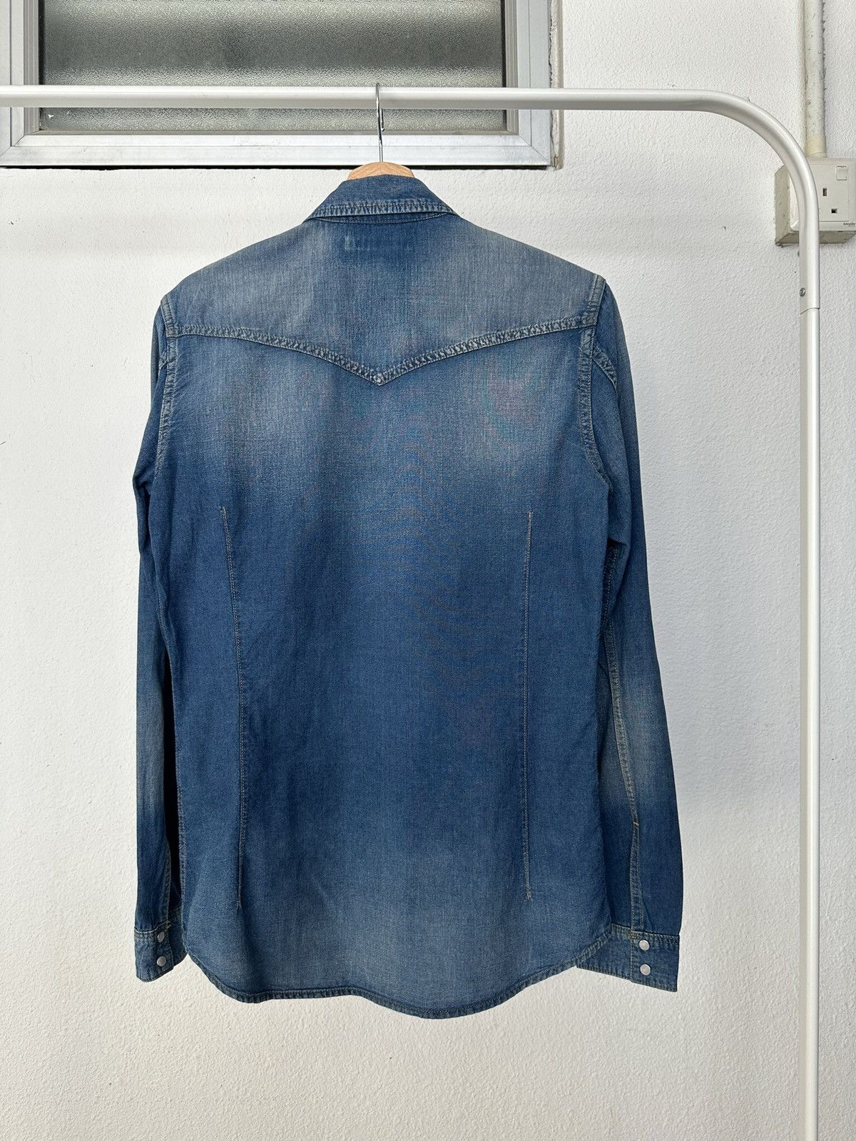 Hysteric Glamour 2000's Lounge Lizard stonewashed denim shirt Size US M / EU 48-50 / 2 - 8 Thumbnail
