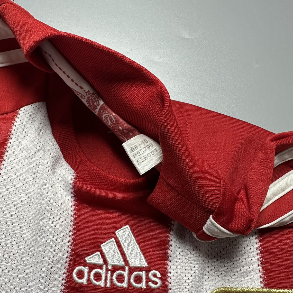 Vintage BAYERN ADIDAS 2010/2011 FOOTBALL HOME JERSEY #10 ROBBEN Size US L / EU 52-54 / 3 - 8 Thumbnail
