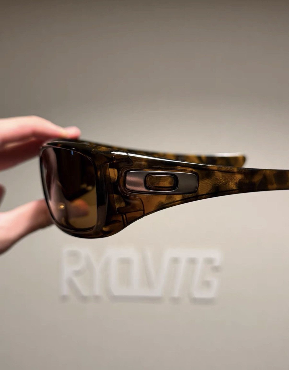 Oakley OAKLEY HIJINX Tortoise Shell Sport Sunglasses K24 Size ONE SIZE - 3 Thumbnail