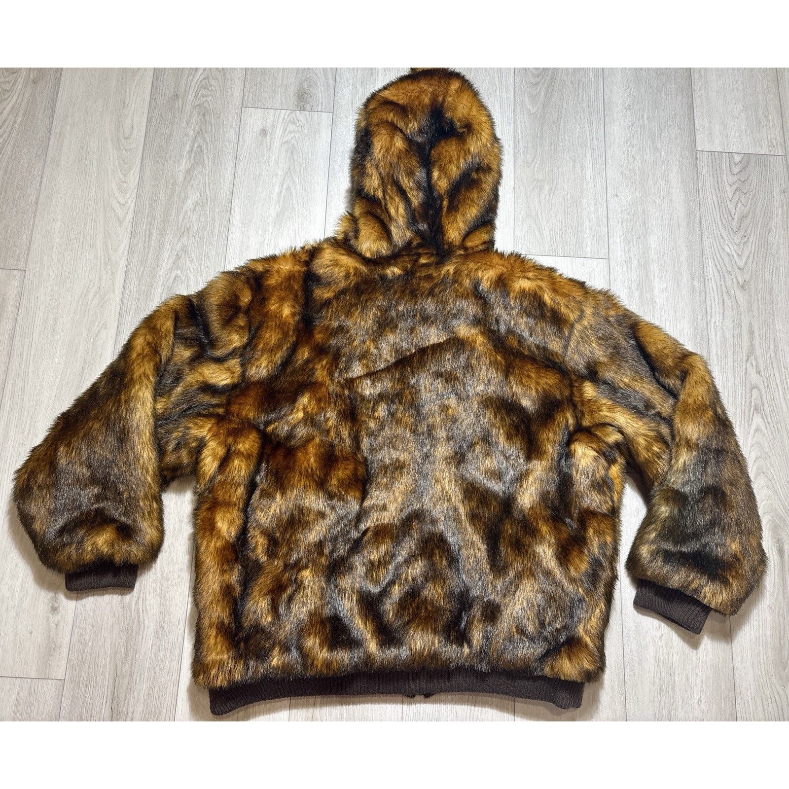 Other VTG Faux Fur Jacket 2XL Hooded Fox Pattern Bomber Oversized Size US XXL / EU 58 / 5 - 2 Thumbnail