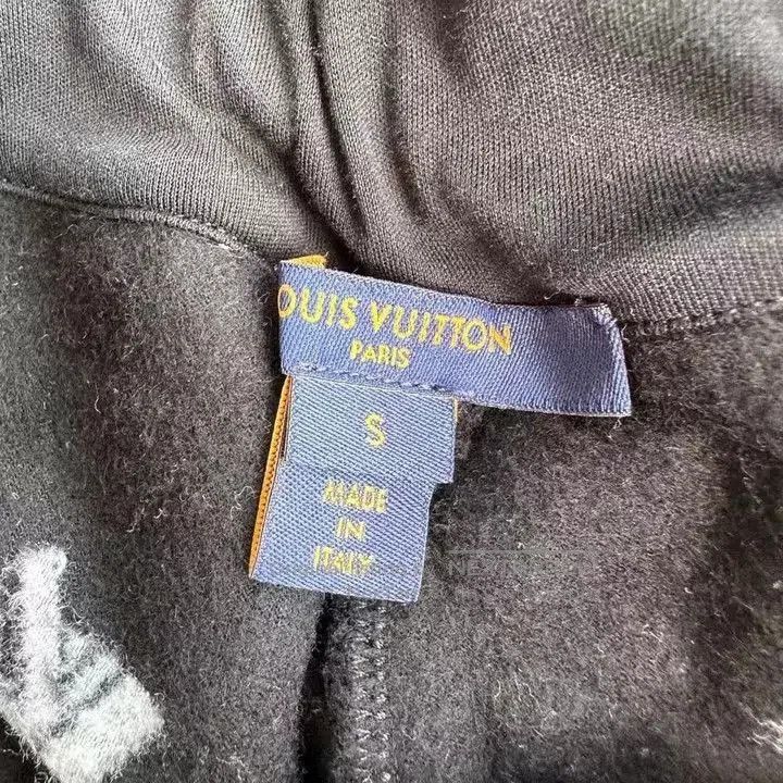 Louis Vuitton Louis Vuitton Monogram Shorts. Size US 28 / EU 44 - 2 Thumbnail