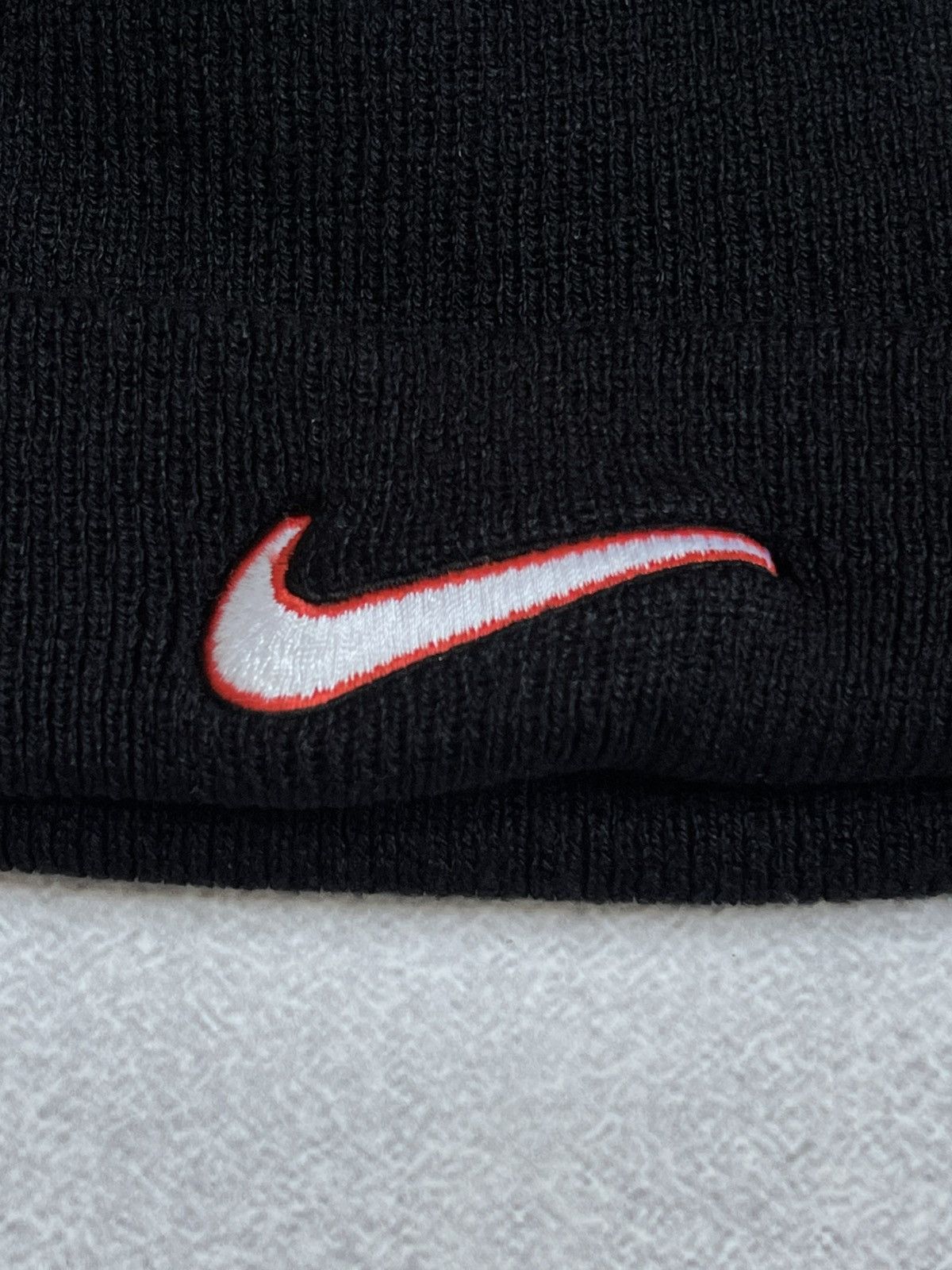 Nike 90's Vintage Nike Big Swoosh Logo Knitted Beanie Hat Size ONE SIZE - 4 Thumbnail