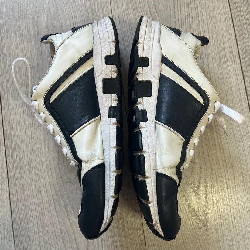 Gucci gucci interlocking gg low top sneakers Size US 9 / EU 42 - 2 Thumbnail