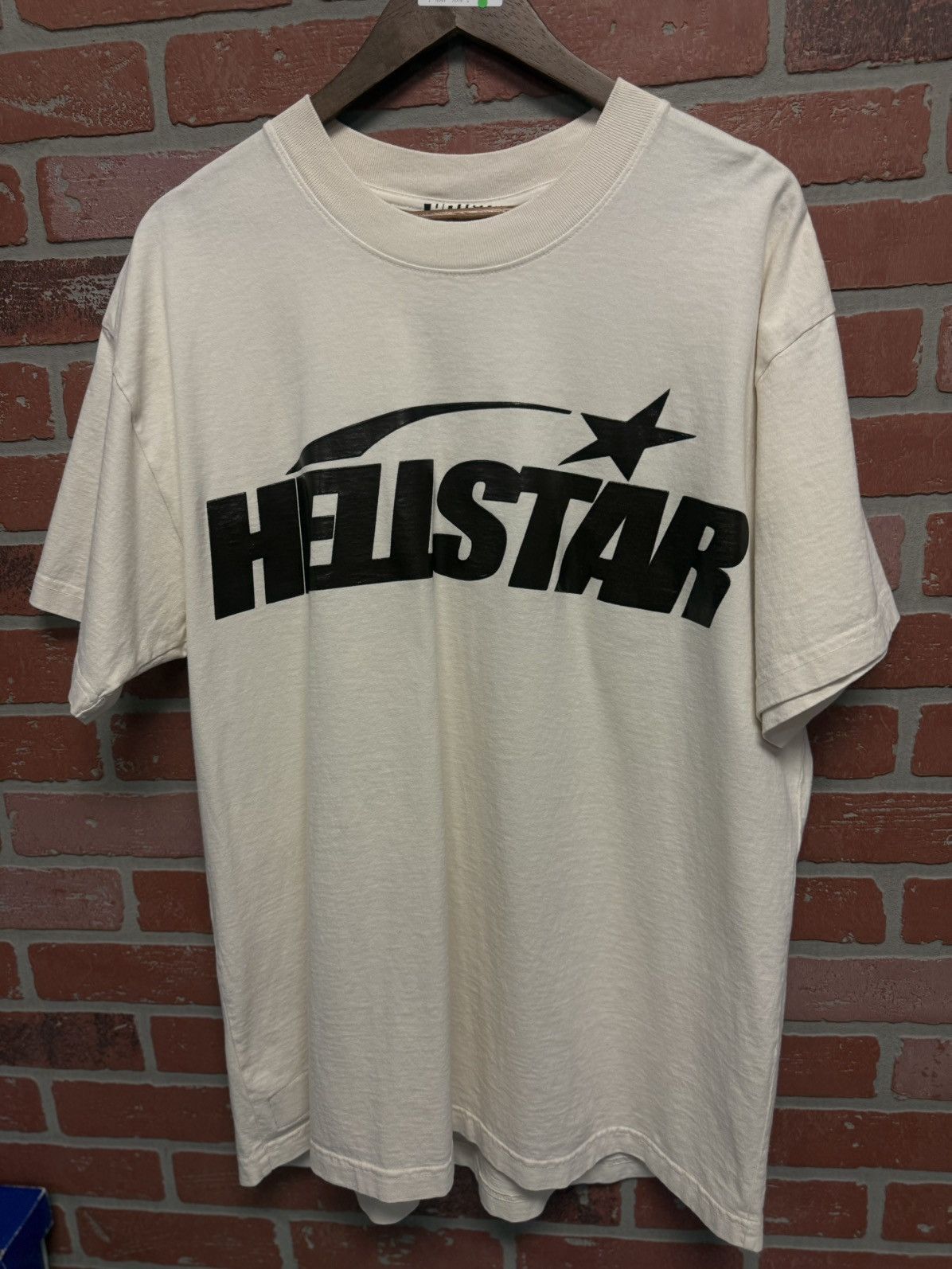HELLSTAR Hellstar “Brown Gel Logo” Tee Shirt Size L (NEW) Authentic Size US L / EU 52-54 / 3 - 3 Thumbnail