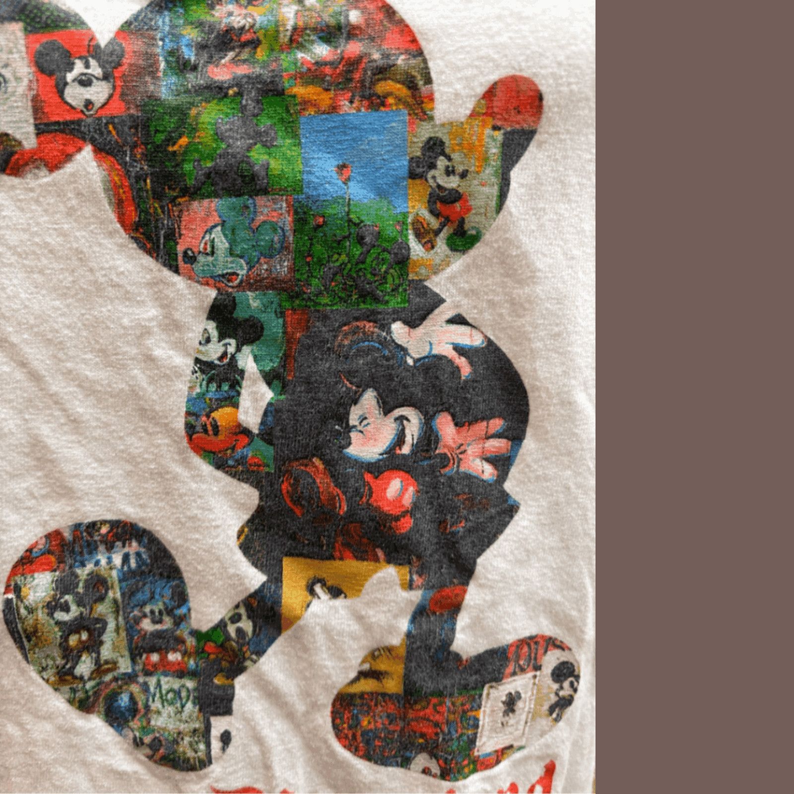 Disney Vintage Disneyland Mickey Collage T-Shirt – Y2K Disneycore Size US S / EU 44-46 / 1 - 3 Thumbnail