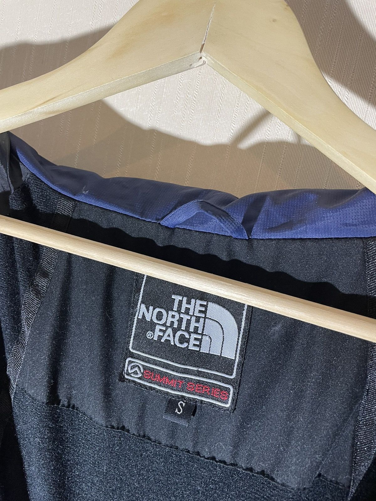The North Face × Vintage The North Face Summit series vintage gore Tex jacket Size US S / EU 44-46 / 1 - 17 Thumbnail