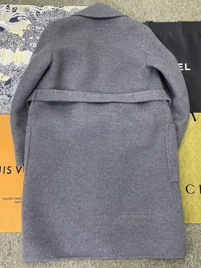 Dior Dior Double-sided woollen coat with gray inner flower lace Size XS / US 0-2 / IT 36-38 - 3 Thumbnail