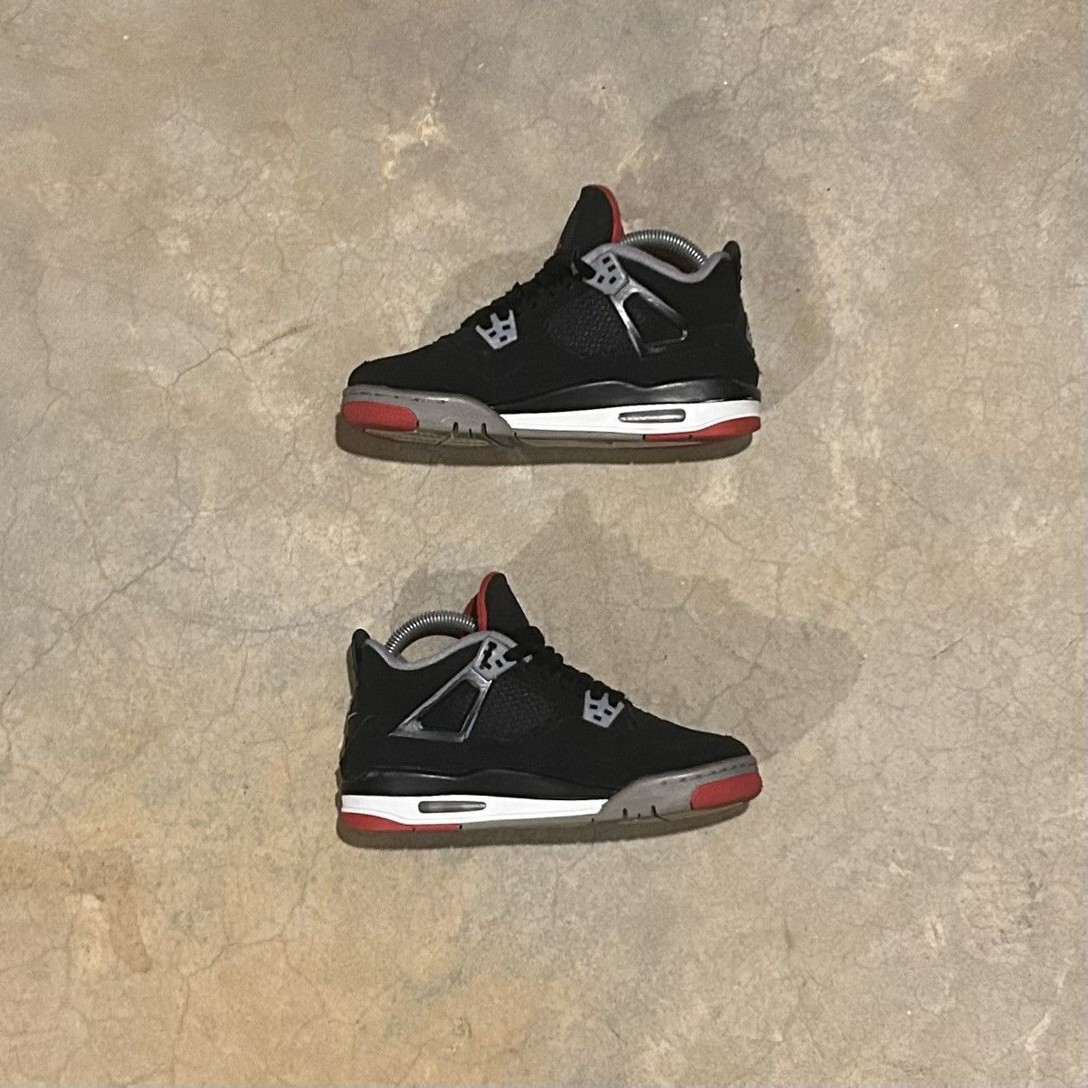 Jordan Brand × Nike Air Jordan 4 Retro Bred 2019 US 5.5 Size US 5.5 / EU 38 - 2 Thumbnail
