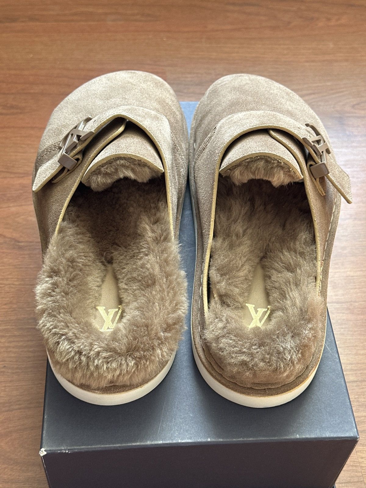Louis Vuitton Louis Vuitton Easy Mule Size 9 UK Size US 9 / EU 42 - 5 Thumbnail